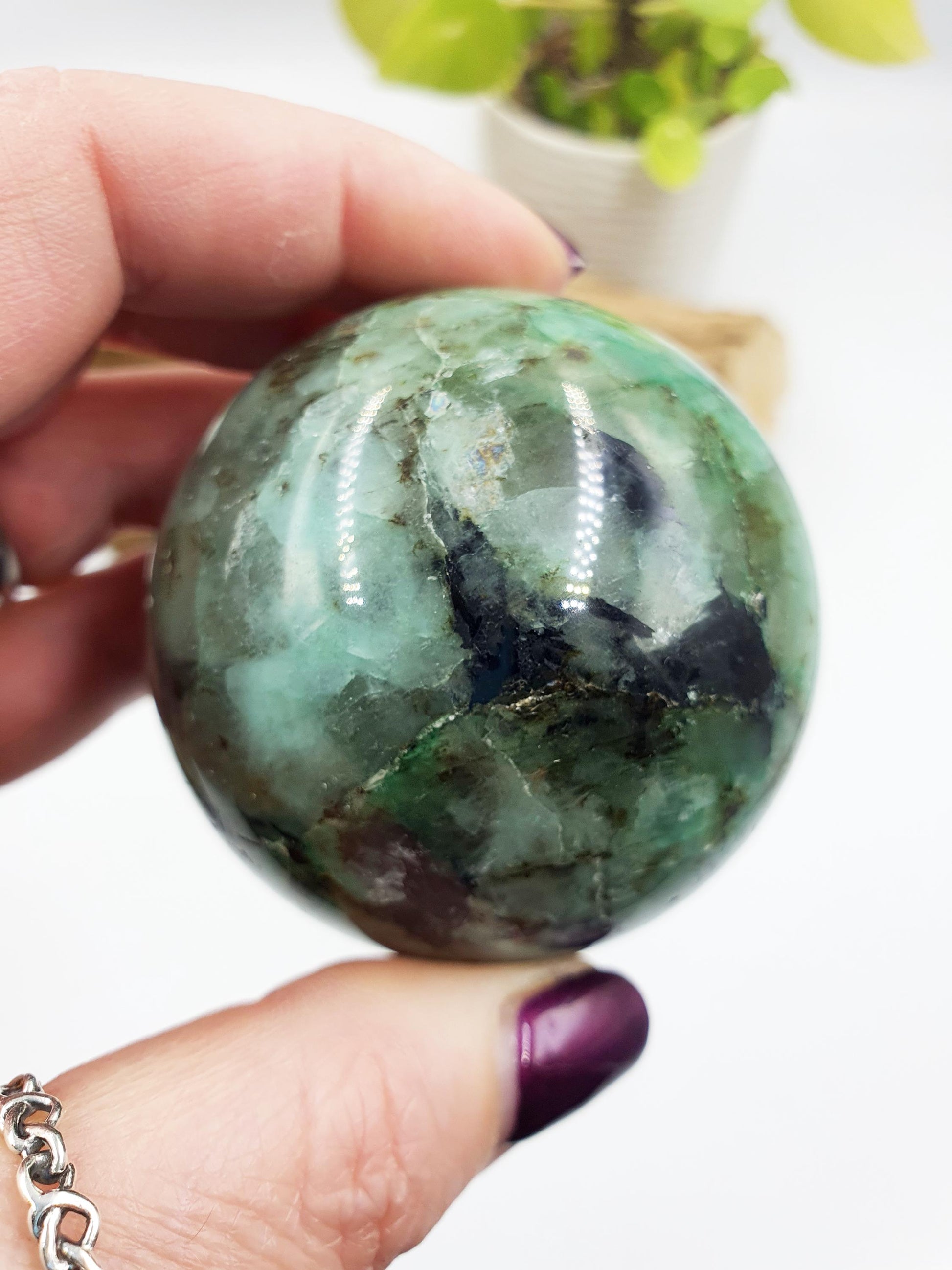 Quantum Quattro Sphere