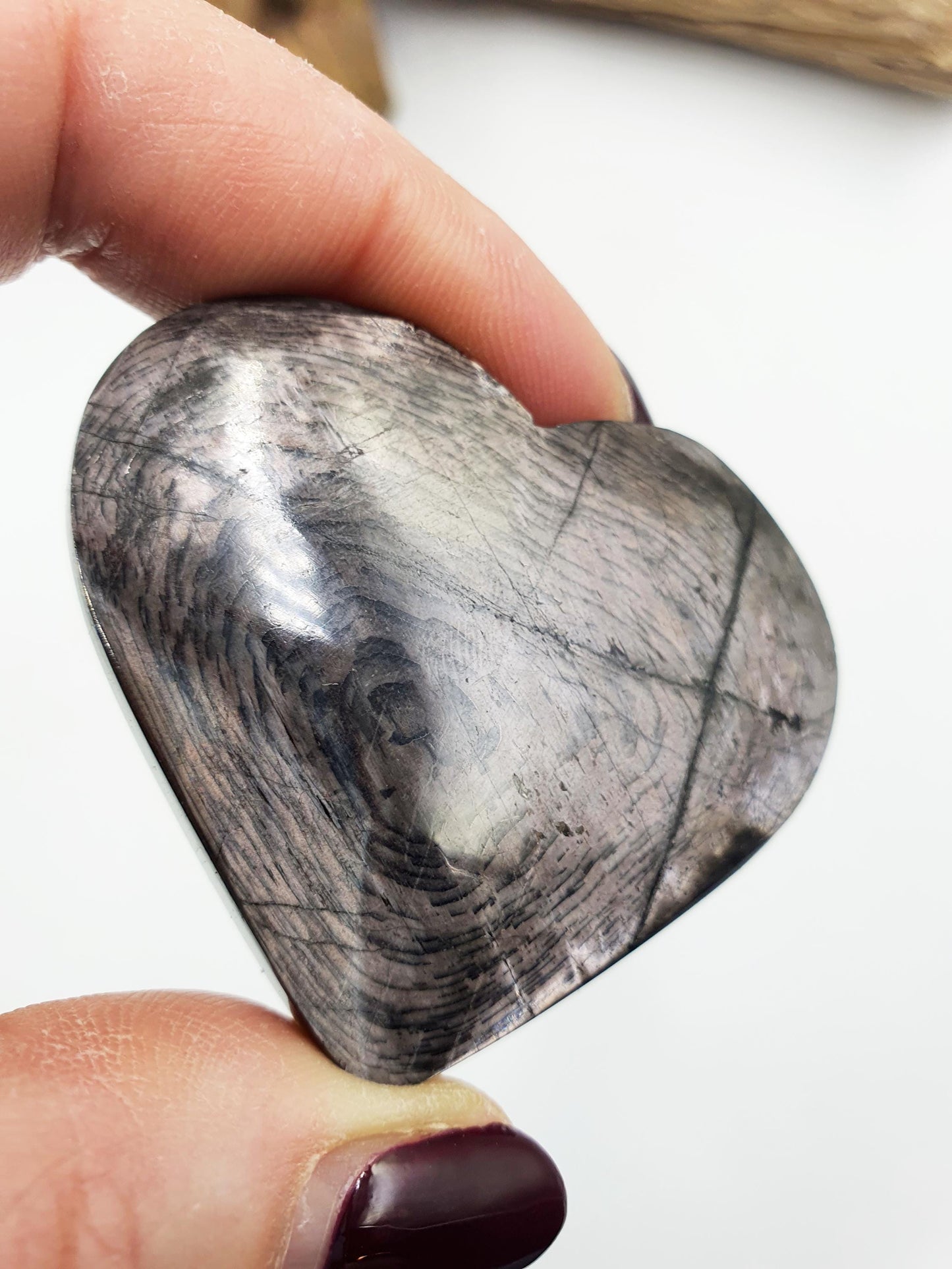 Hypersthene Puff Heart