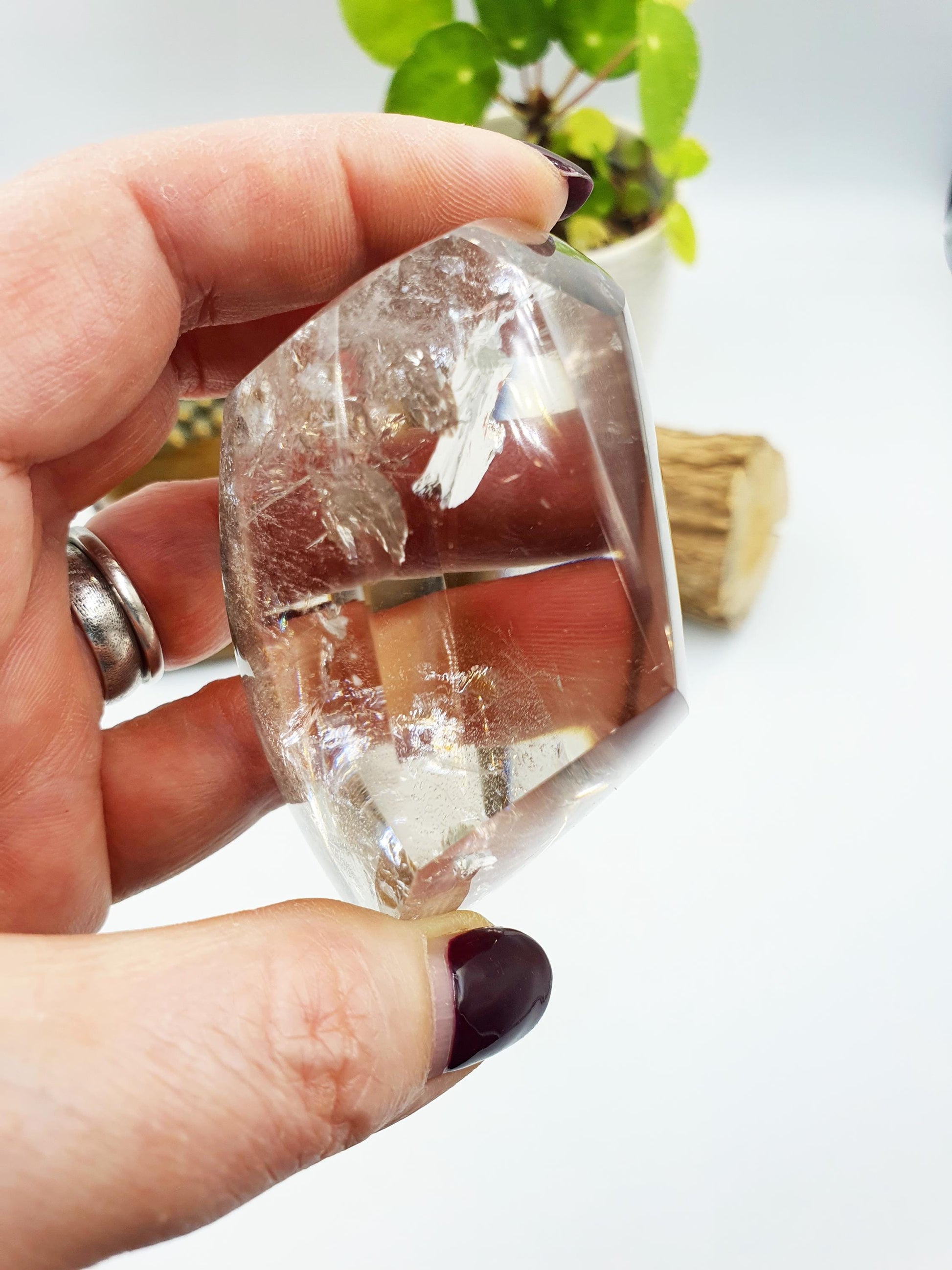 High Grade Clear Quartz Freeform with rainbows / Clear Quartz Chunk / Clear Quartz Specimen - 180g