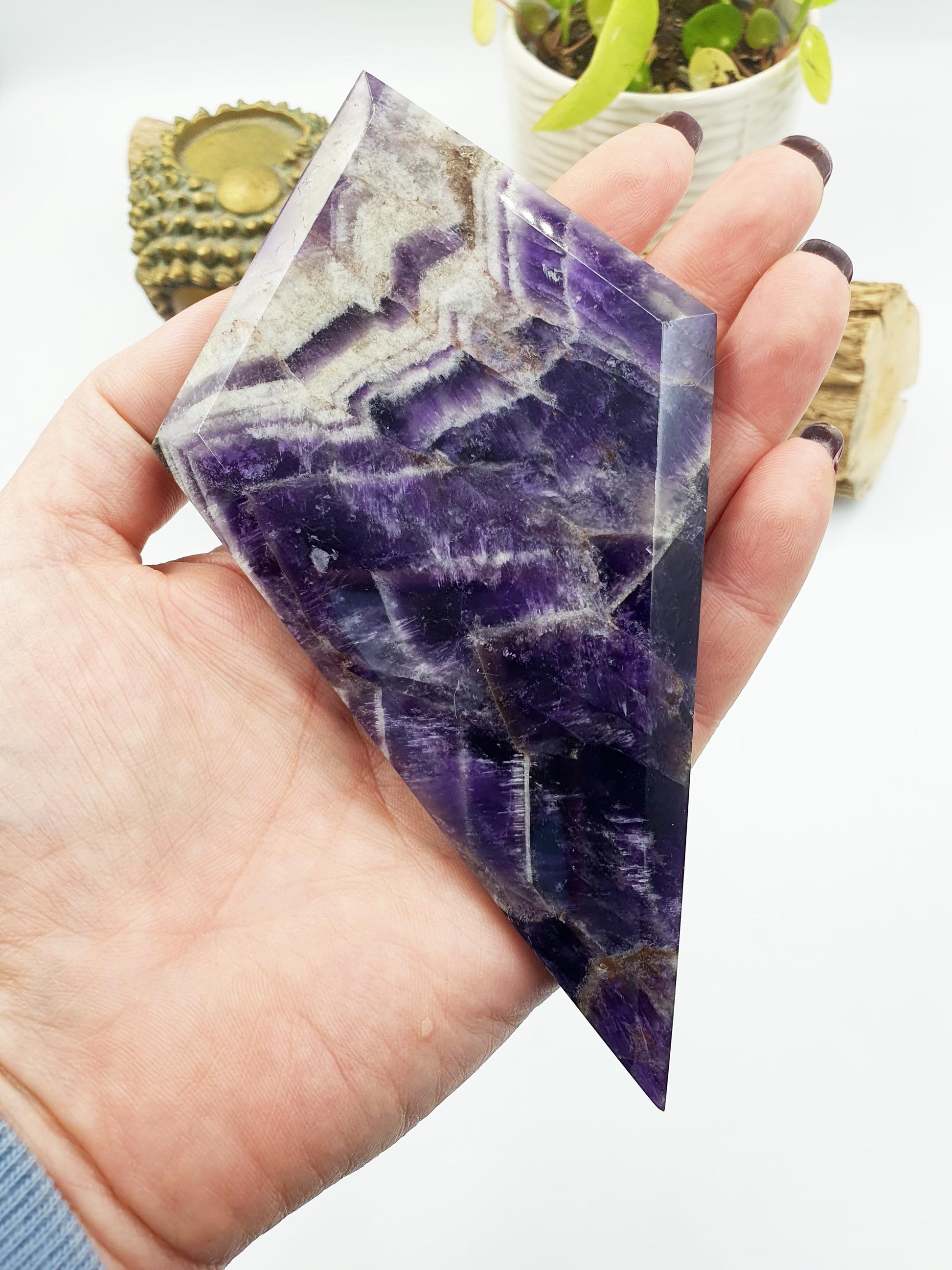 Amazing Dream Amethyst Rhombus