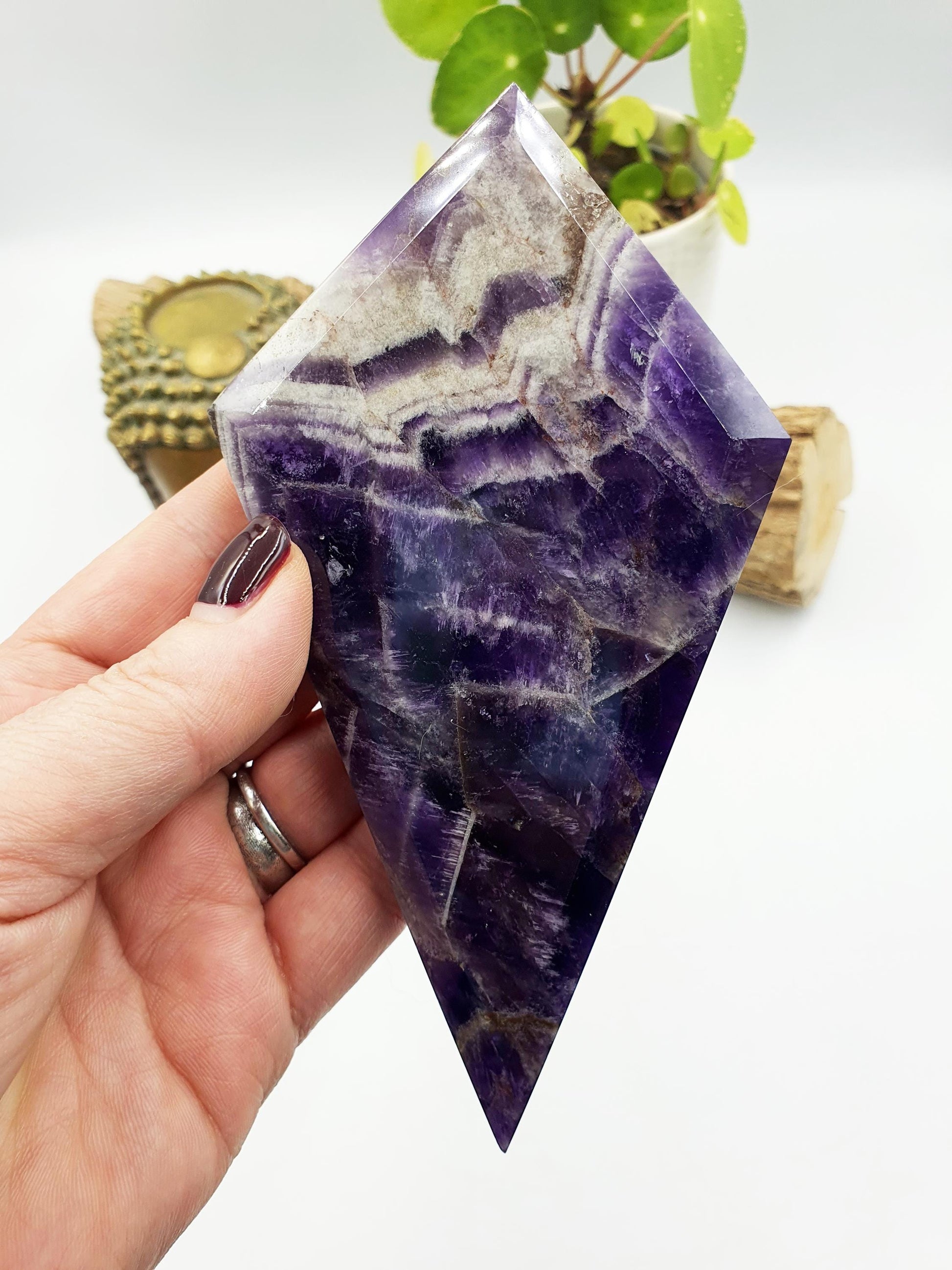 Amazing Dream Amethyst Rhombus