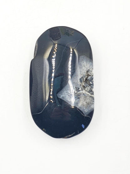 Black Banded Agate Drusy Palm