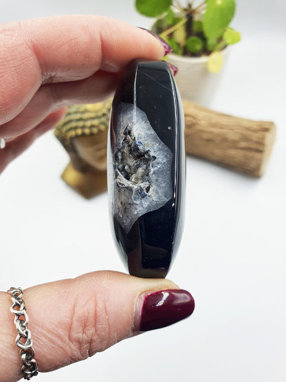 Black Banded Agate Drusy Palm