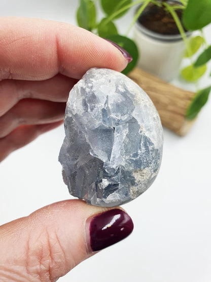 Raw Celestite