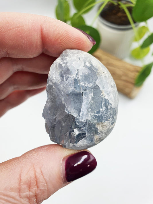 Raw Celestite