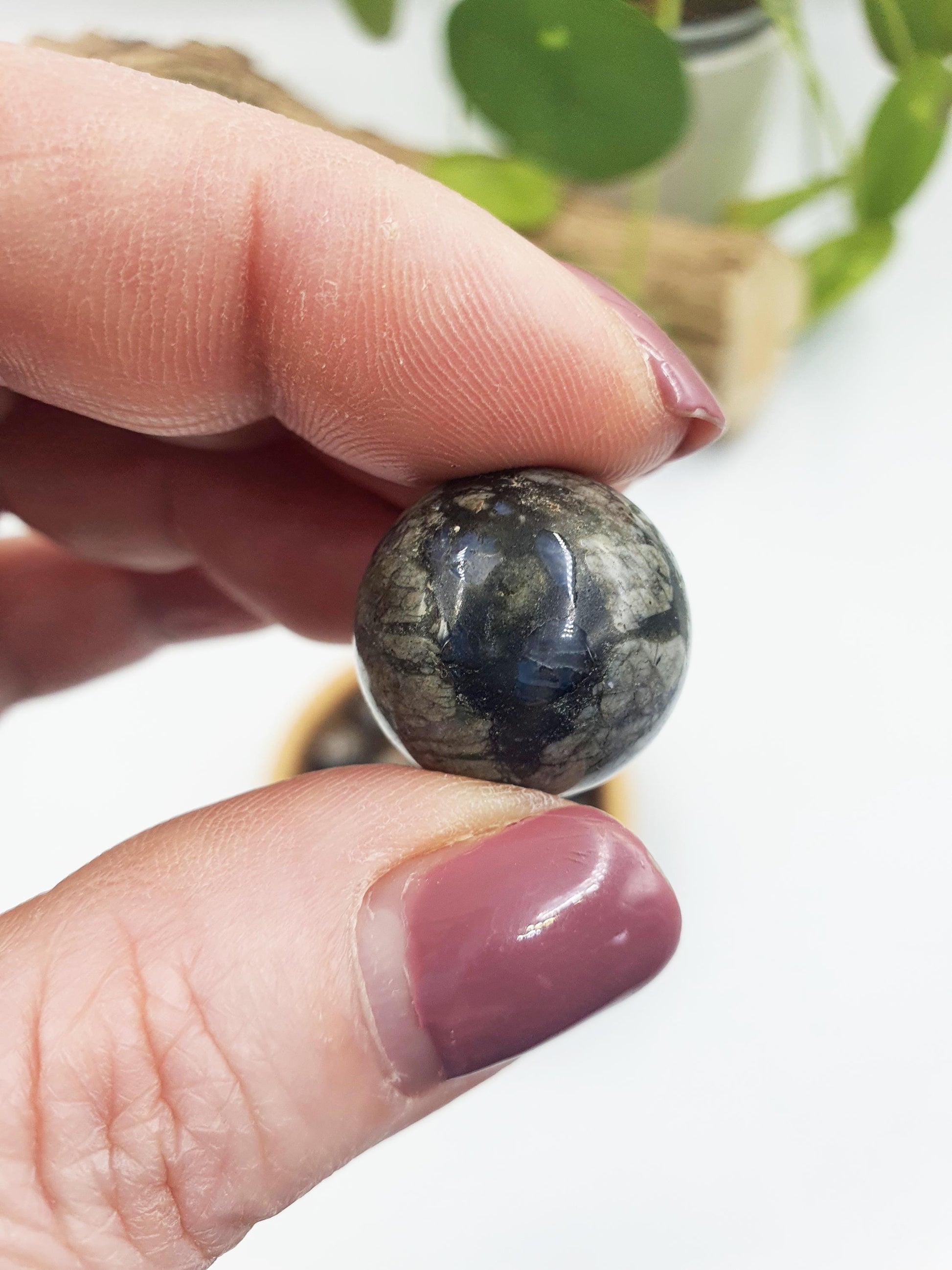 Que Sera Mini Sphere