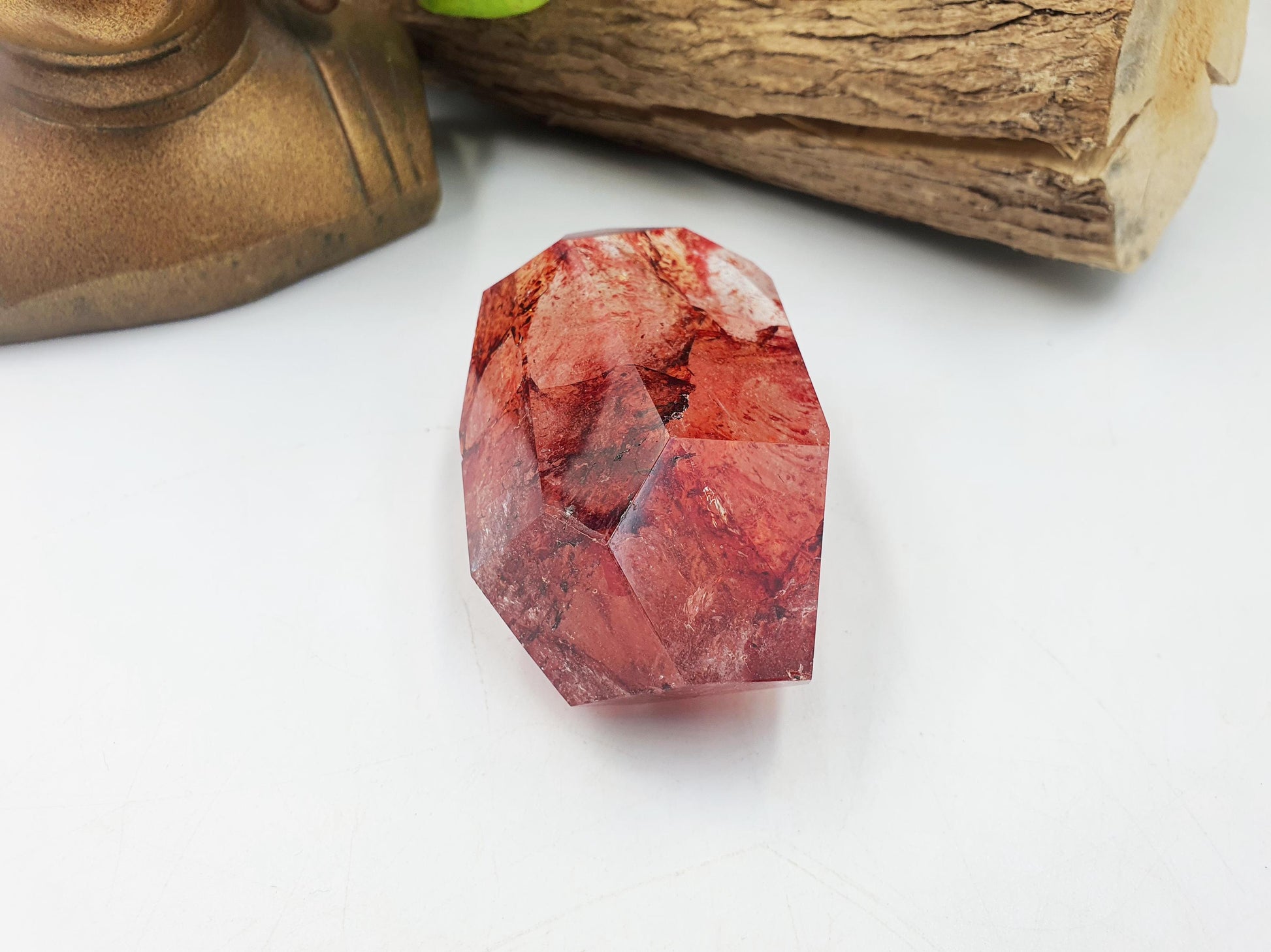 Beautiful Madagascan Fire Quartz Freeform with rainbows/ Hematoid Quartz Freeform / Fire Quartz with Rainbows Chunk - 175g