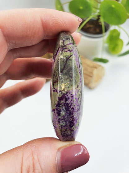Beautiful Atlantasite Palm / Atlantasite Palm Stone / Collectors Crystal Palm / Reiki Crystal Palm / Meditation Stone - 45g