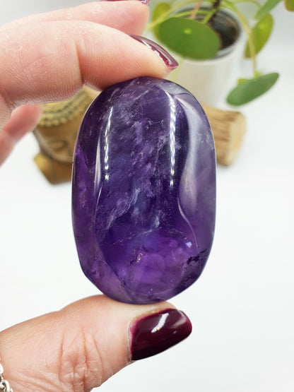 Sparkly Amethyst Palm / Amethyst Palm Stone / Reiki Crystal Palm / Meditation Palm - 80g