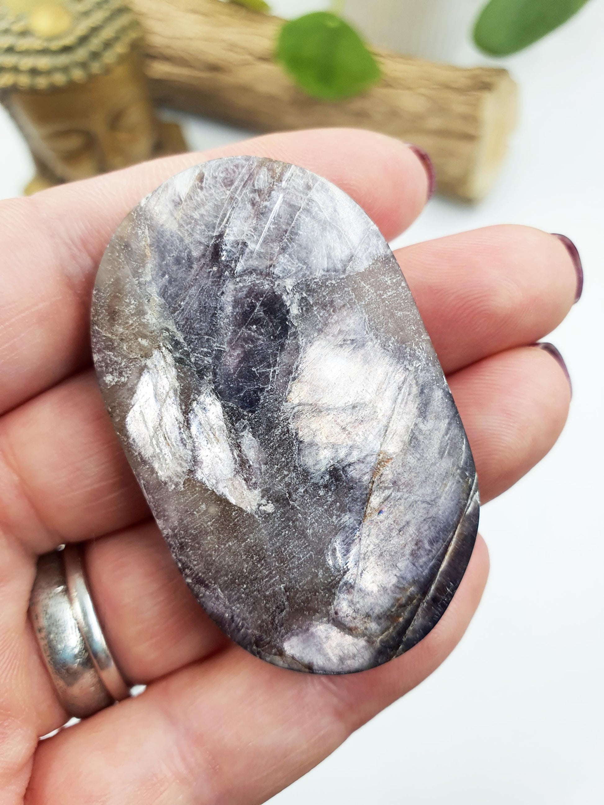 Purple Mica Palm / Purple Mica Palm Stone / Lepidolite Palm / Pocket Crystal / Meditation Palm - 40g