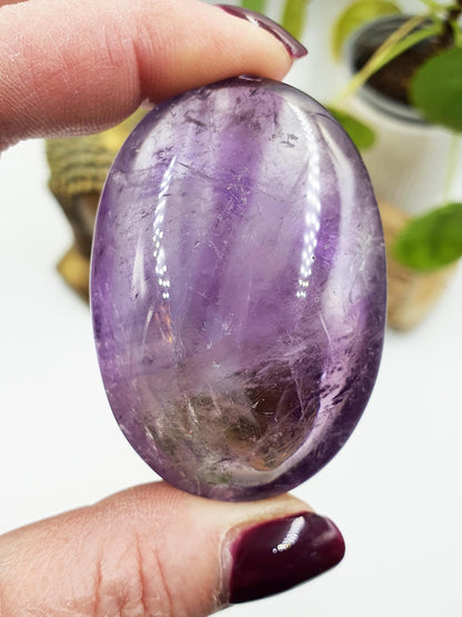 Sparkly Light Amethyst Palm with rainbow flashes