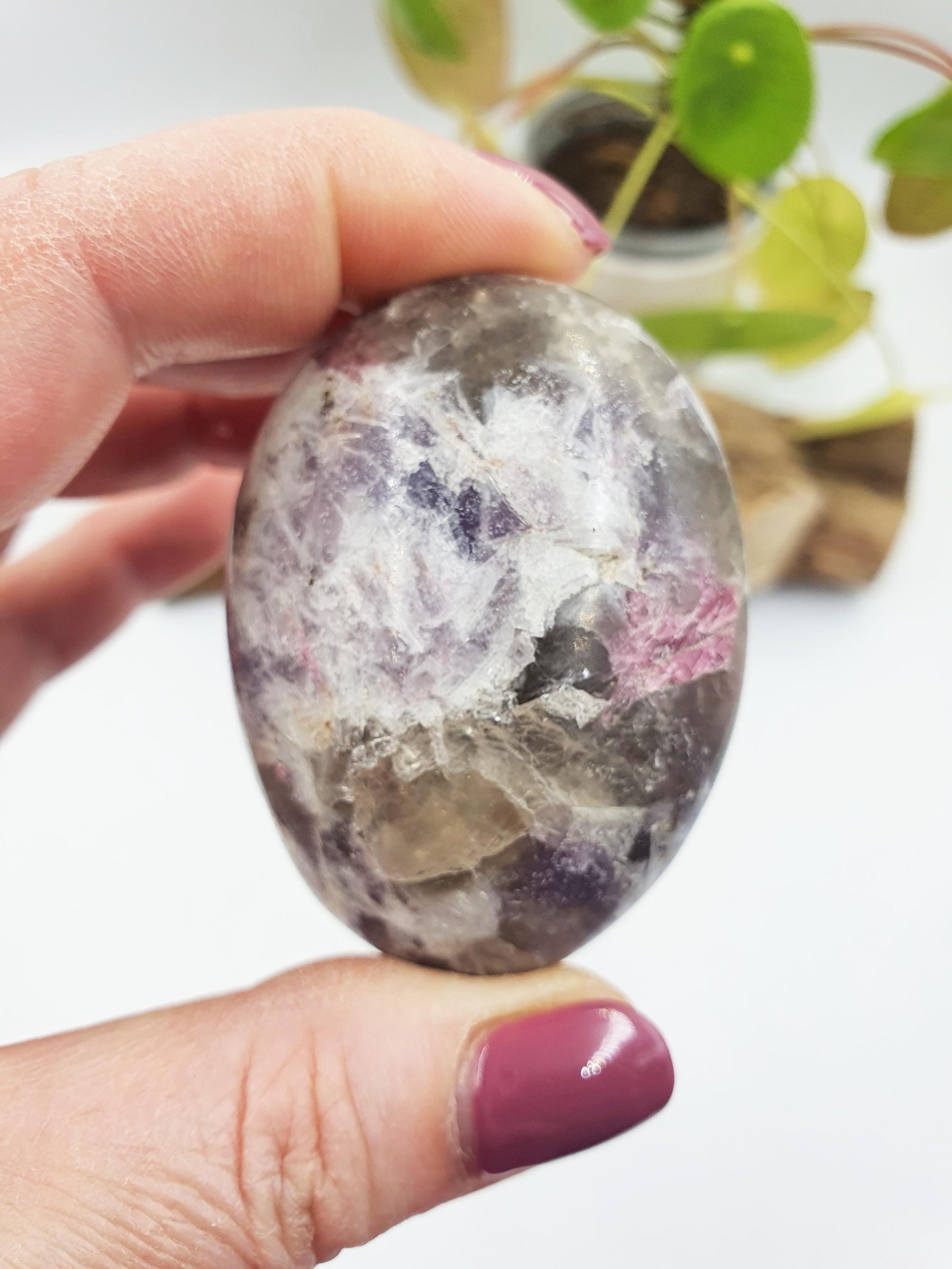 Large Unicorn Stone Palm / Unicorn Palm Stone / Pegmatite Palm / Pocket Crystal / Meditation Palm / Reiki Crystal Palm - 110g
