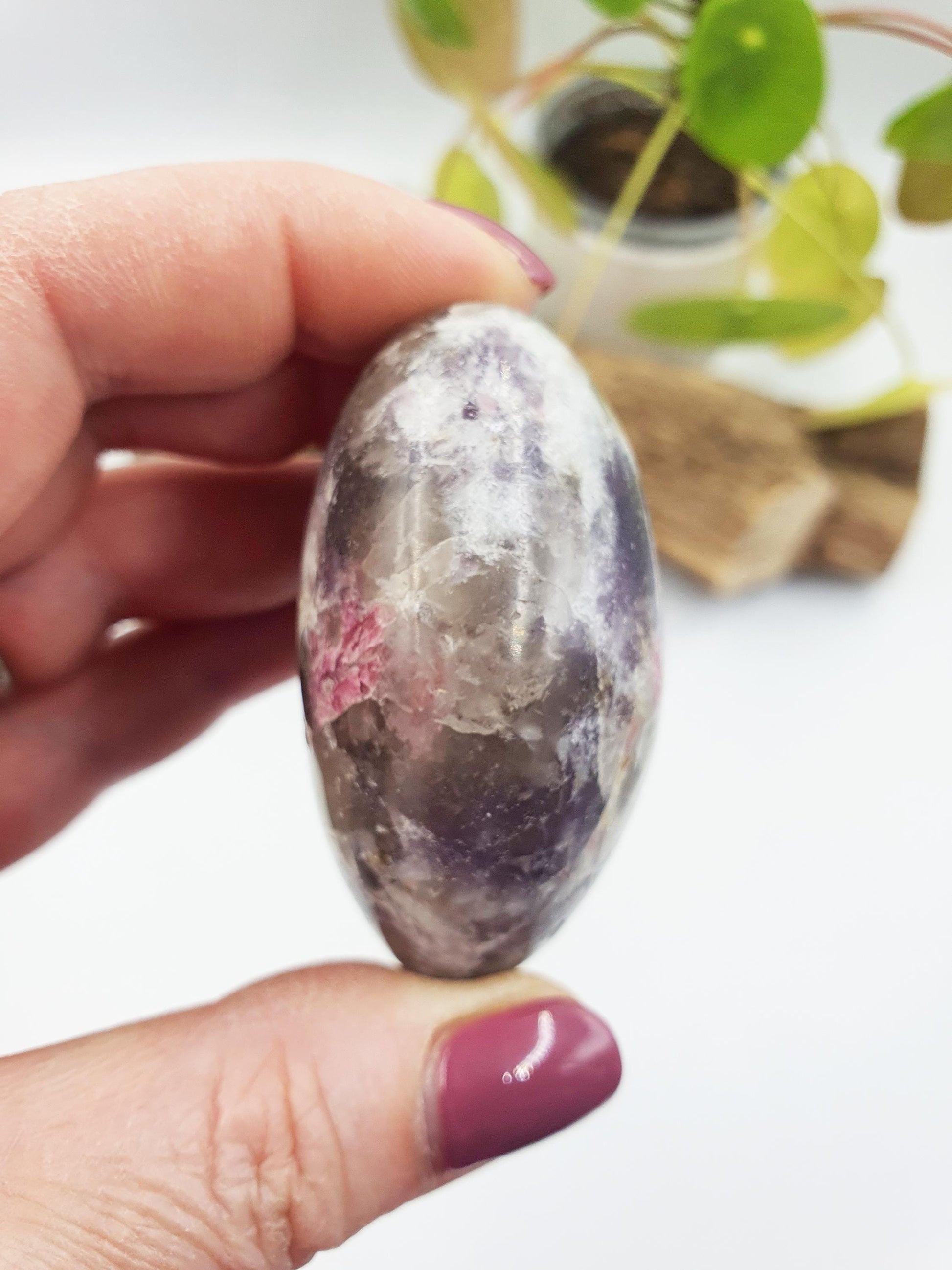 Large Unicorn Stone Palm / Unicorn Palm Stone / Pegmatite Palm / Pocket Crystal / Meditation Palm / Reiki Crystal Palm - 110g