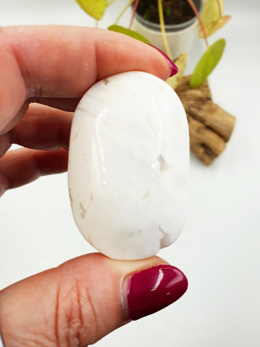 Little White Agate Drusy Palm / Druzy Agate Palm Stone/ Meditation Palm / Reiki Crystal Palm - 35g