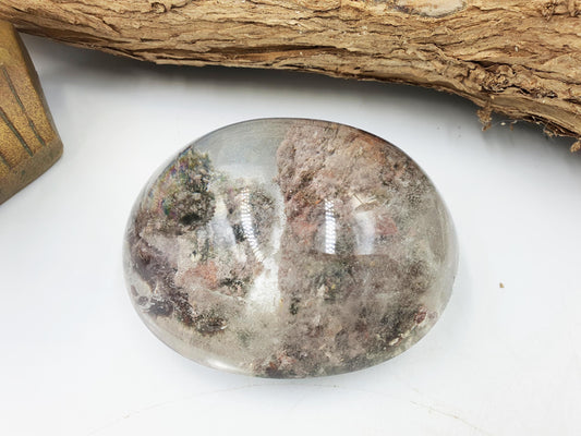 AMAZING High Grade Large Garden Quartz Palm with incredible clarity and rainbow/Lodolite Palm Stone / Garden Quartz Palm Stone - 285g