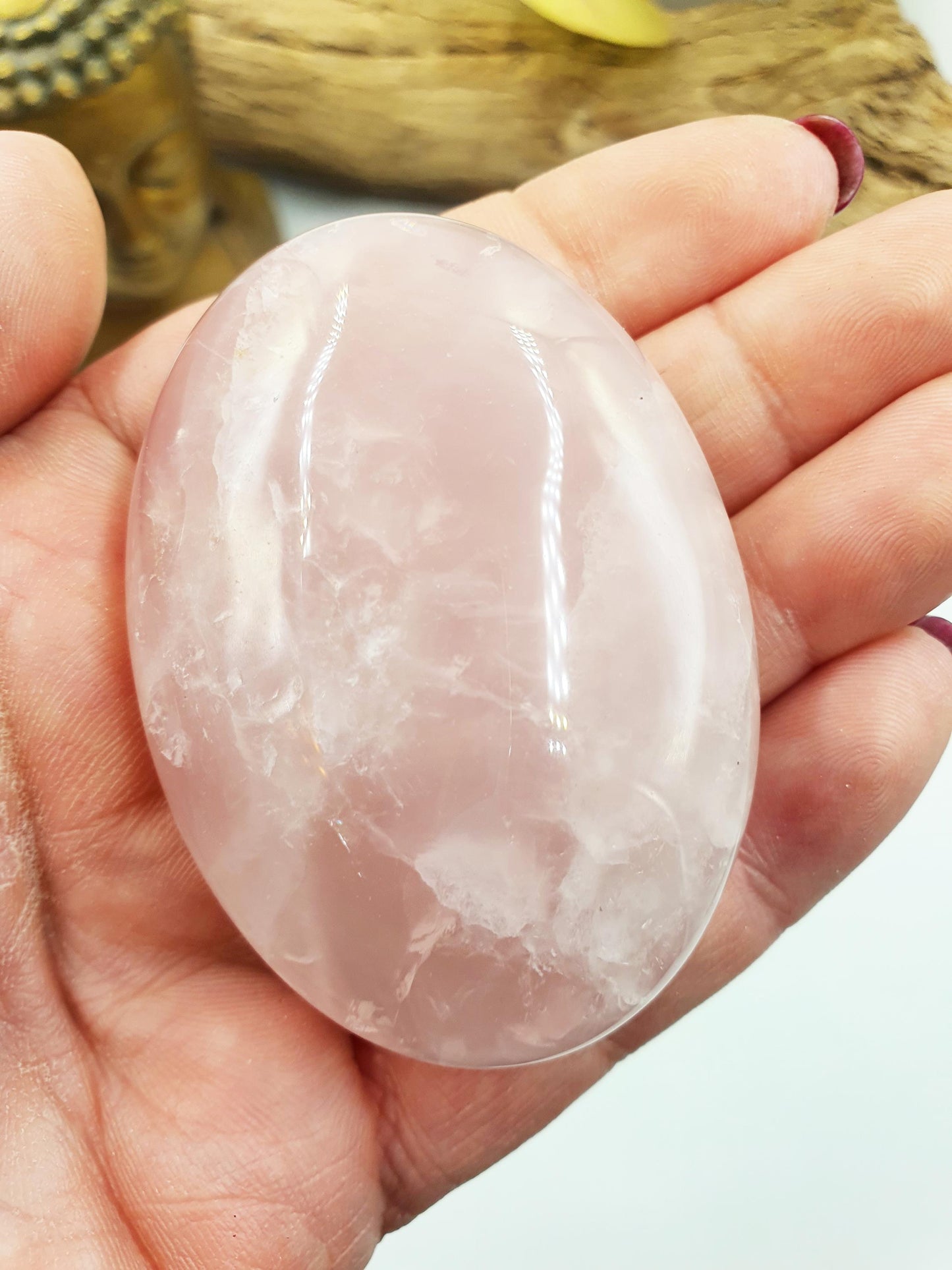 Beautiful Rose Quartz Palm with sparkly flashes / Rose Quartz Palm Stone / Meditation Crystal / Reiki Crystal Palm - 105g