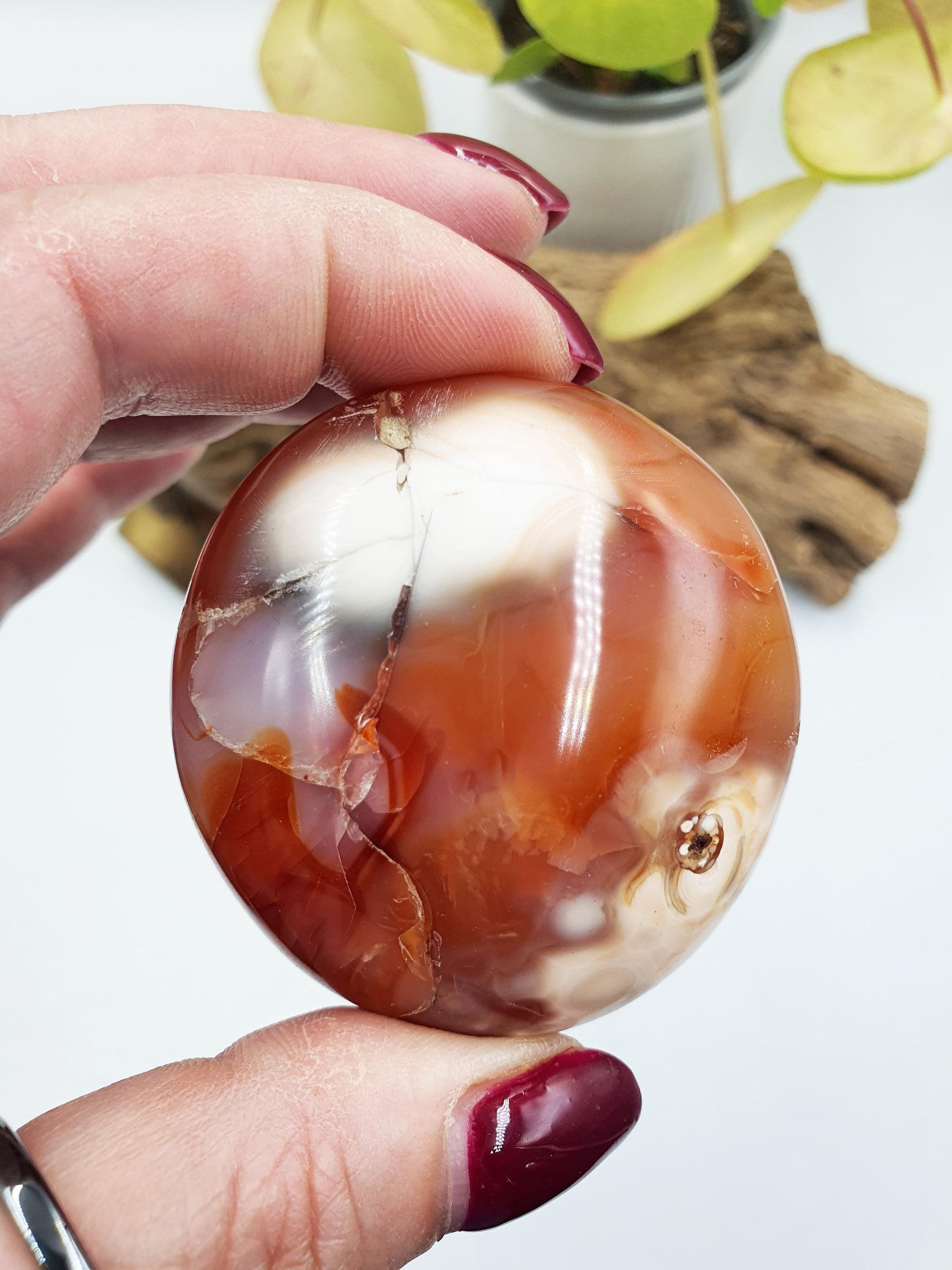 Beautiful Unique Carnelian Palm / Carnelian Palm Stone / Carnelian Pocket Stone / Meditation Palm / Reiki Crystal Palm - 115g
