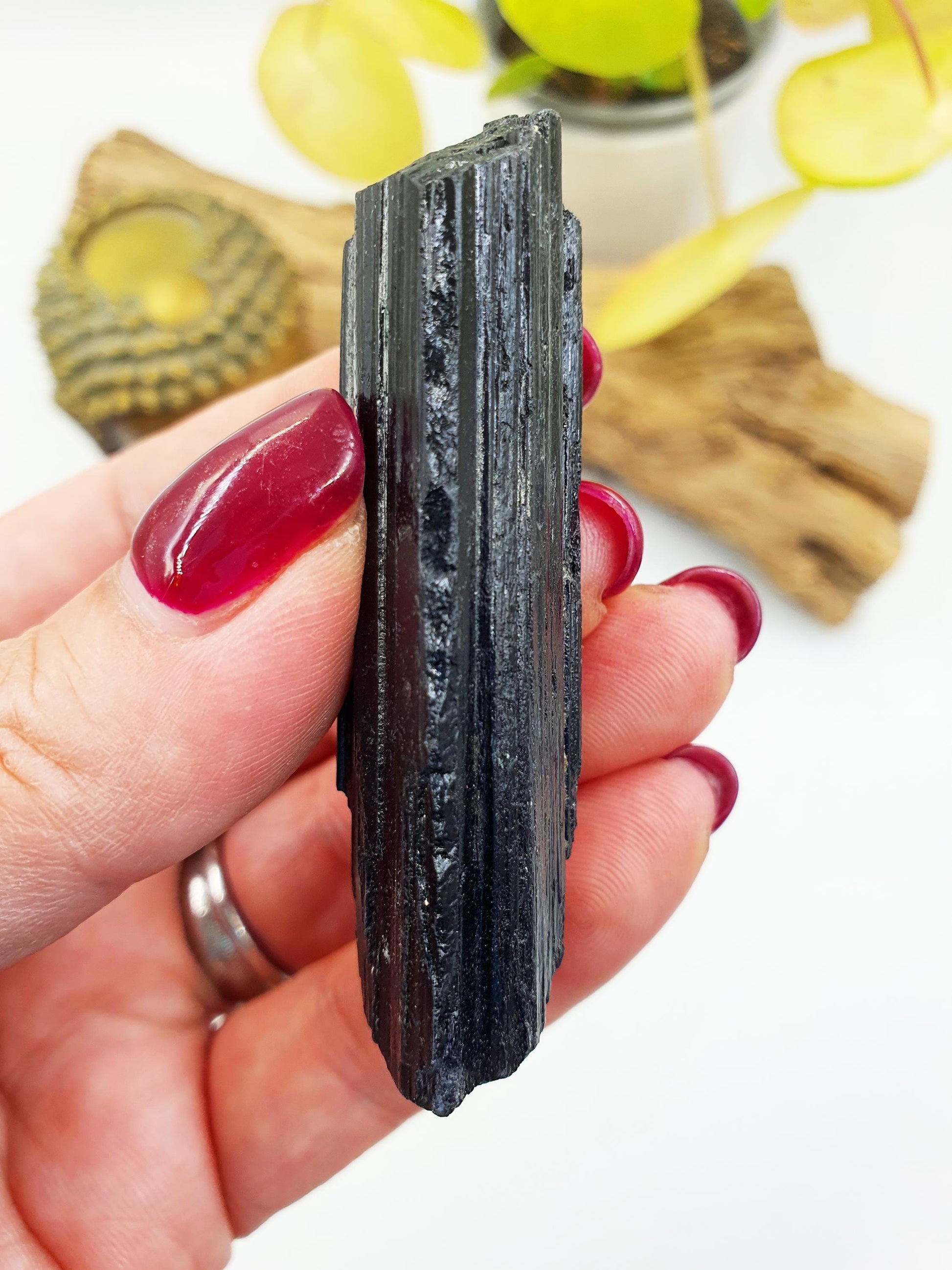 Little Flashy Raw Black Tourmaline / Raw Tourmaline / Raw Crystal / Tourmaline Specimen - 40g