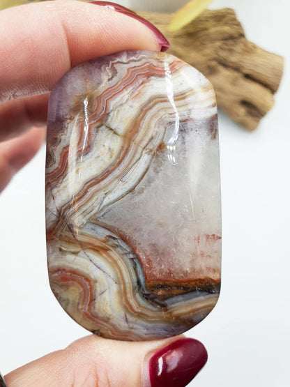 Beautiful Unique Amethyst Agate Palm / Amethyst Agate Palm Stone / Amethyst Palm / Amethyst Agate / Reiki Crystal Palm - 85g