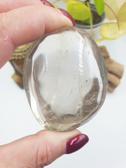 Large Beautiful Clear Quartz Palm/ Clear Quartz Palm Stone with shimmering inclusions / Meditation Palm / Reiki Crystal Palm - 125g