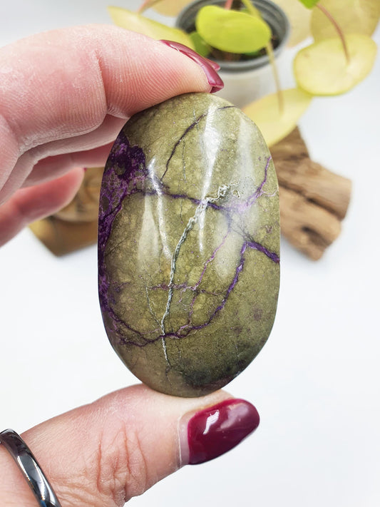 Beautiful Atlantisite Palm / Atlantisite Palm Stone / Collectors Crystal Palm / Reiki Crystal Palm / Meditation Stone - 65g