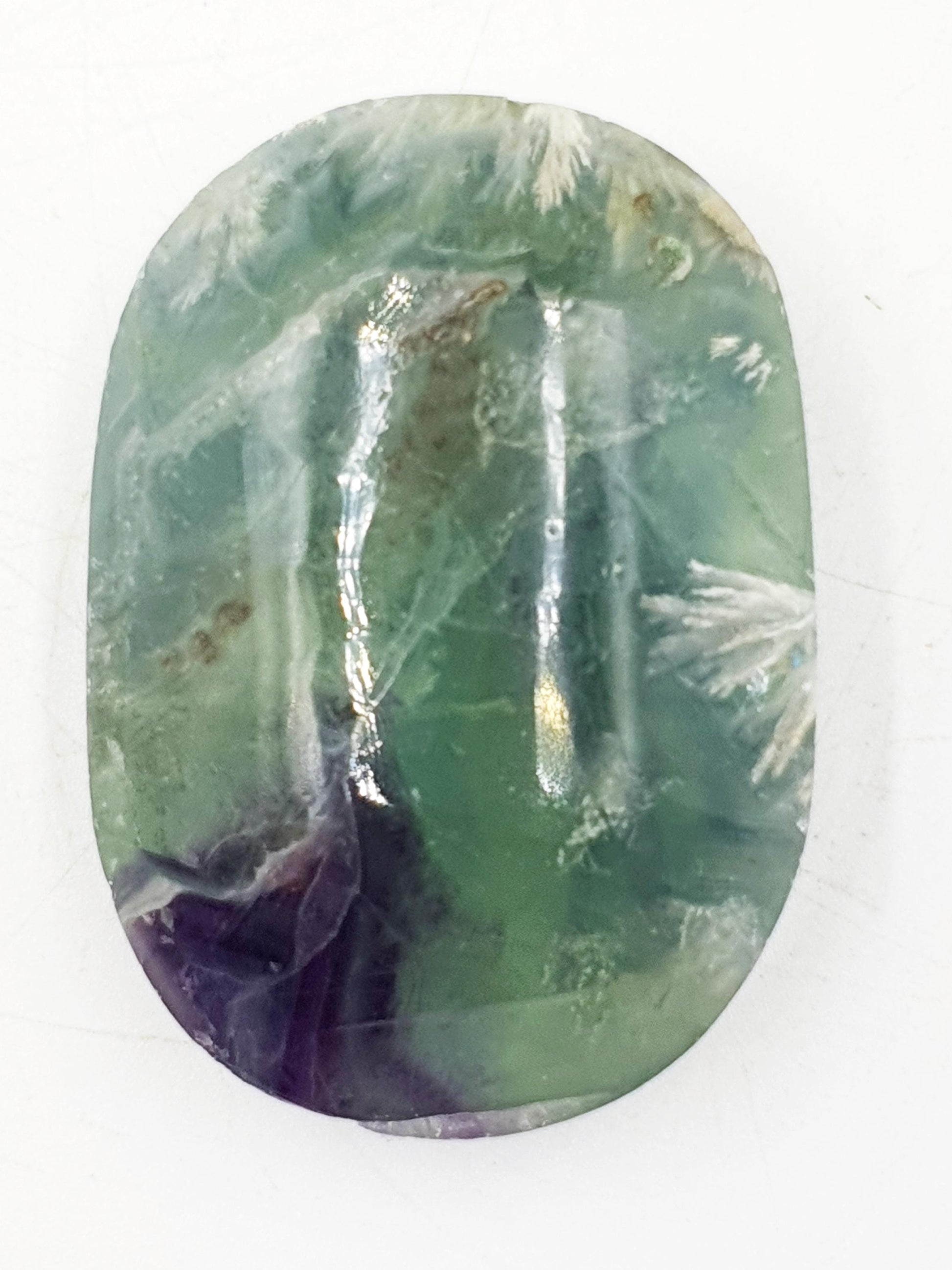 Feather Fluorite Palm / Feather Fluorite Palm Stone / Fluorite Palmstone / Meditation Palm - 100g