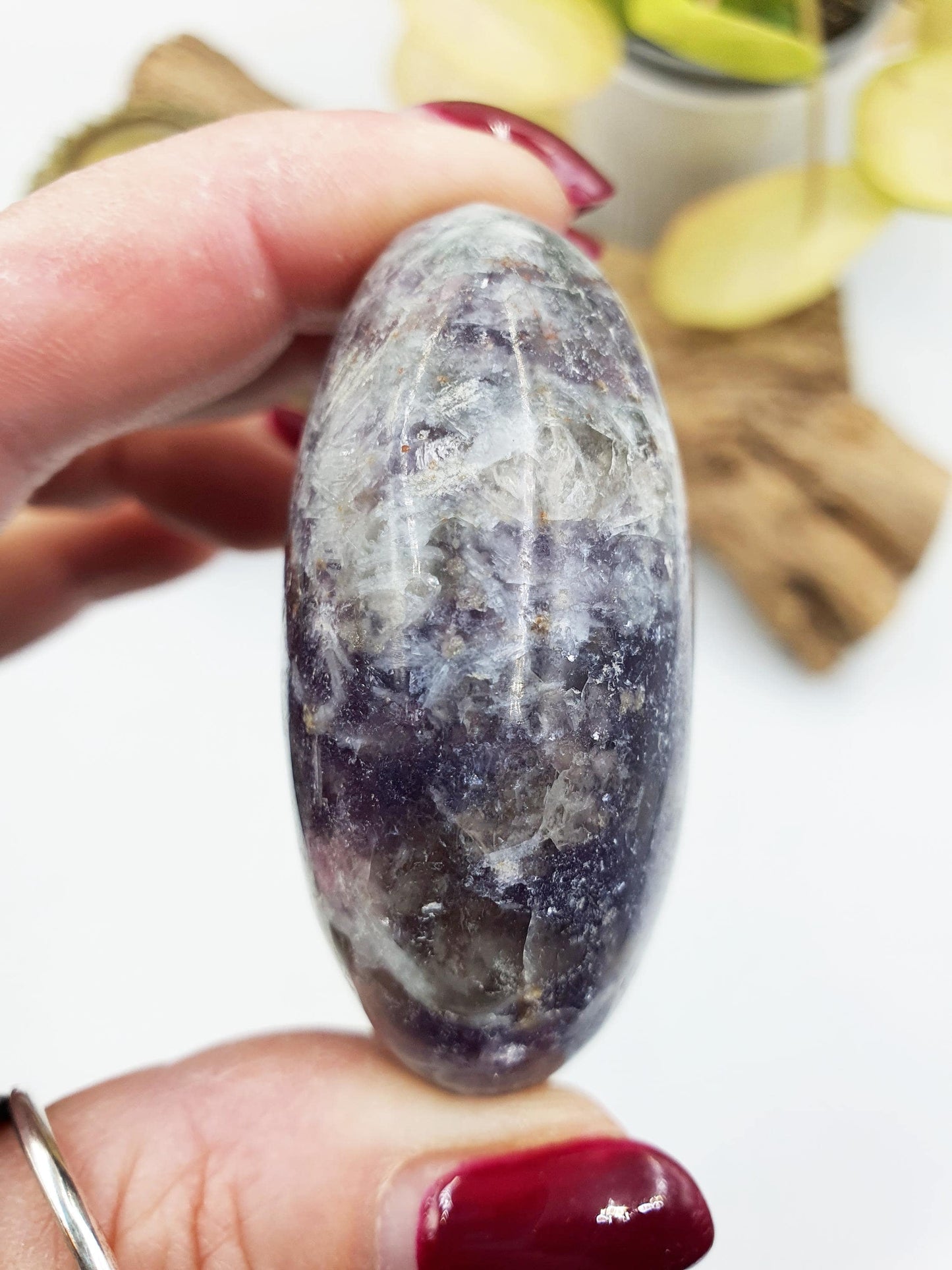 Large Sparkly Unicorn Stone Palm / Unicorn Palm Stone / Pegmatite Palm / Pocket Crystal / Meditation Palm / Reiki Crystal Palm - 90g