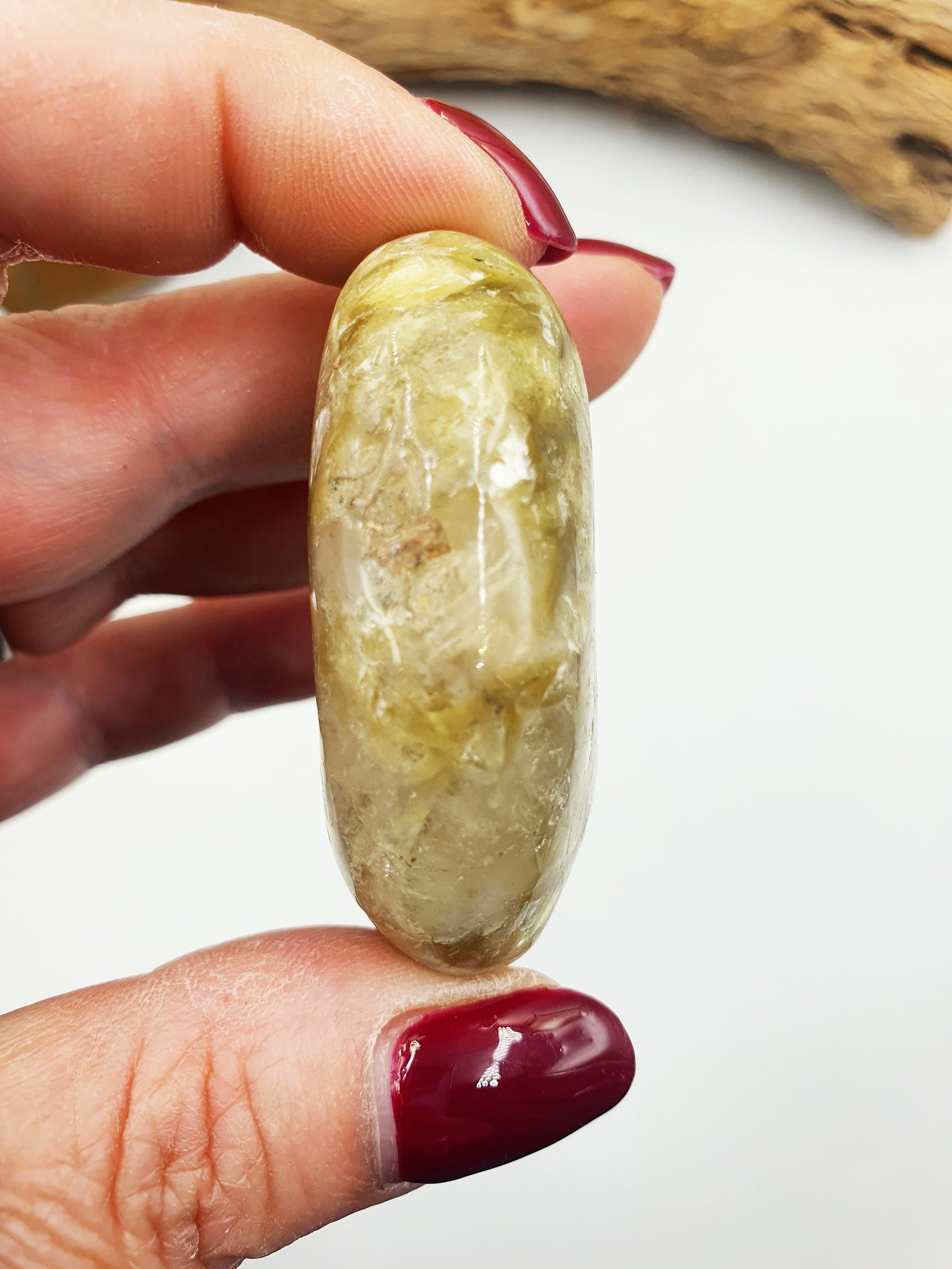 Muscovite (Golden Mica) Palm / Muscovite (Golden Mica) Palmstone / Golden Lepidolite Palm / Meditation Palm - 62g