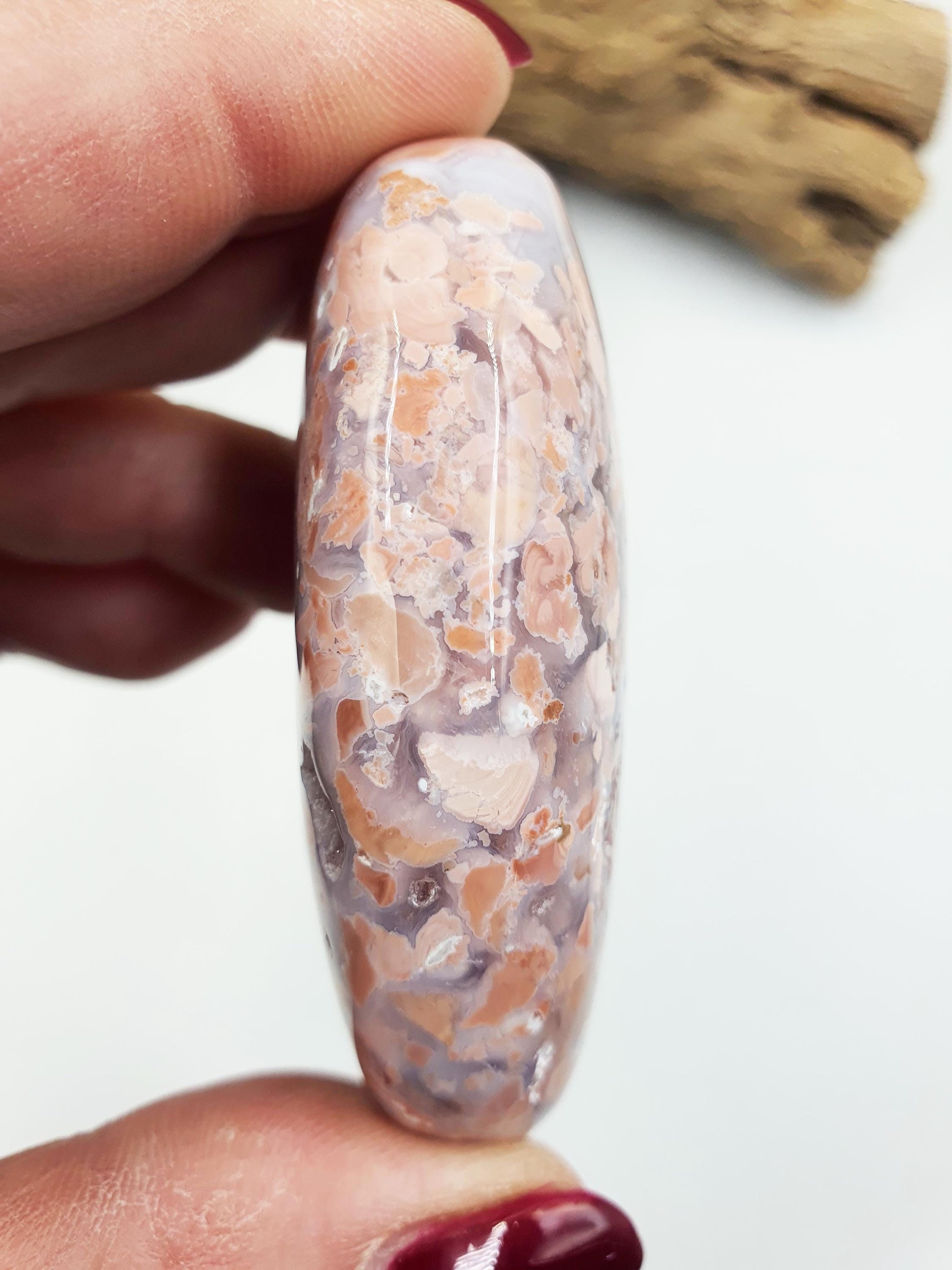 Beautiful Pink Agate Palm / Pink Agate Palm Stone / Pocket Crystal / Agate Palm / Meditation Palm - 80g