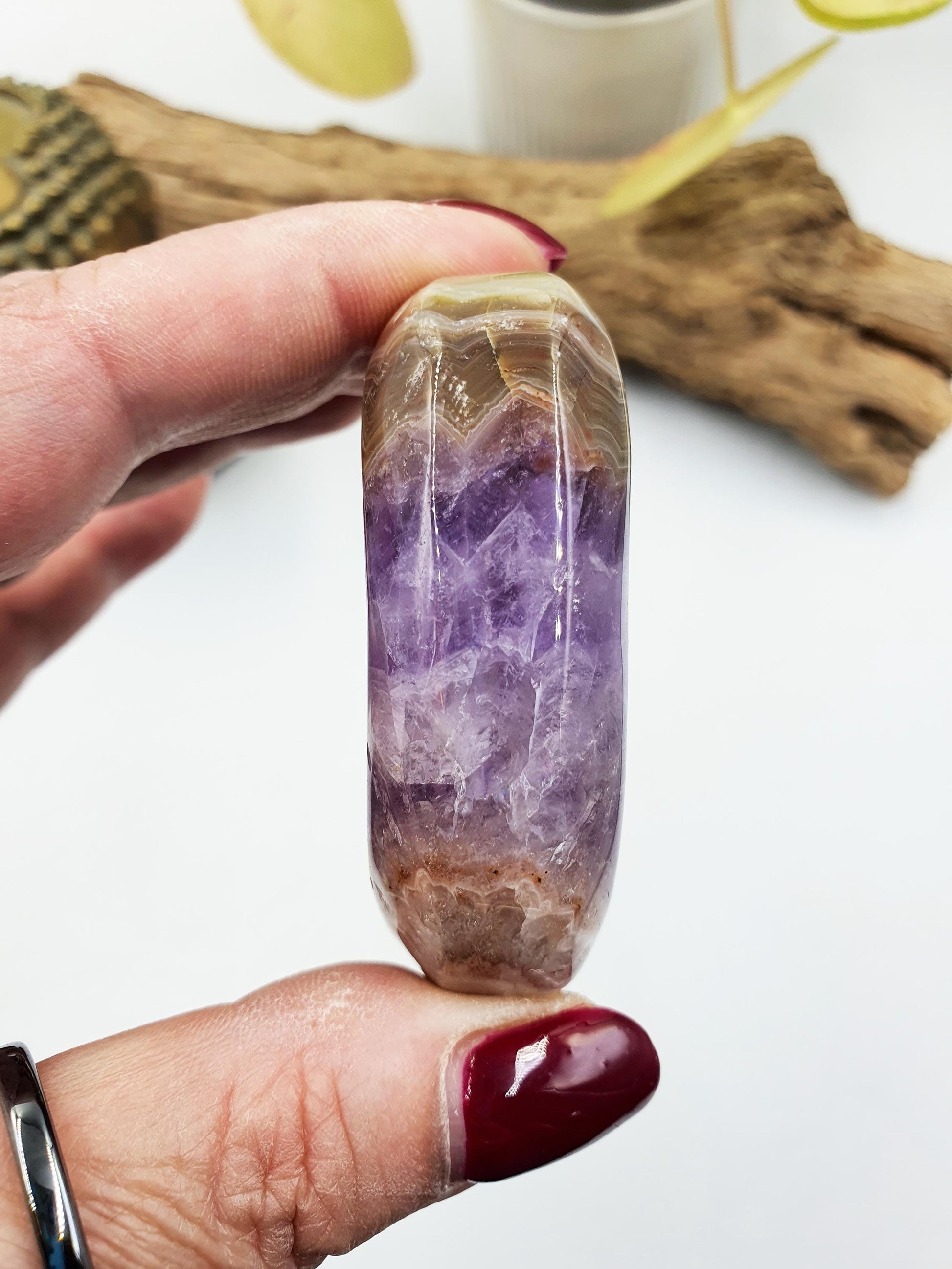 Beautiful Amethyst Agate Palm / Amethyst Agate Palm Stone / Amethyst Palm / Amethyst Agate / Reiki Crystal Palm - 100g