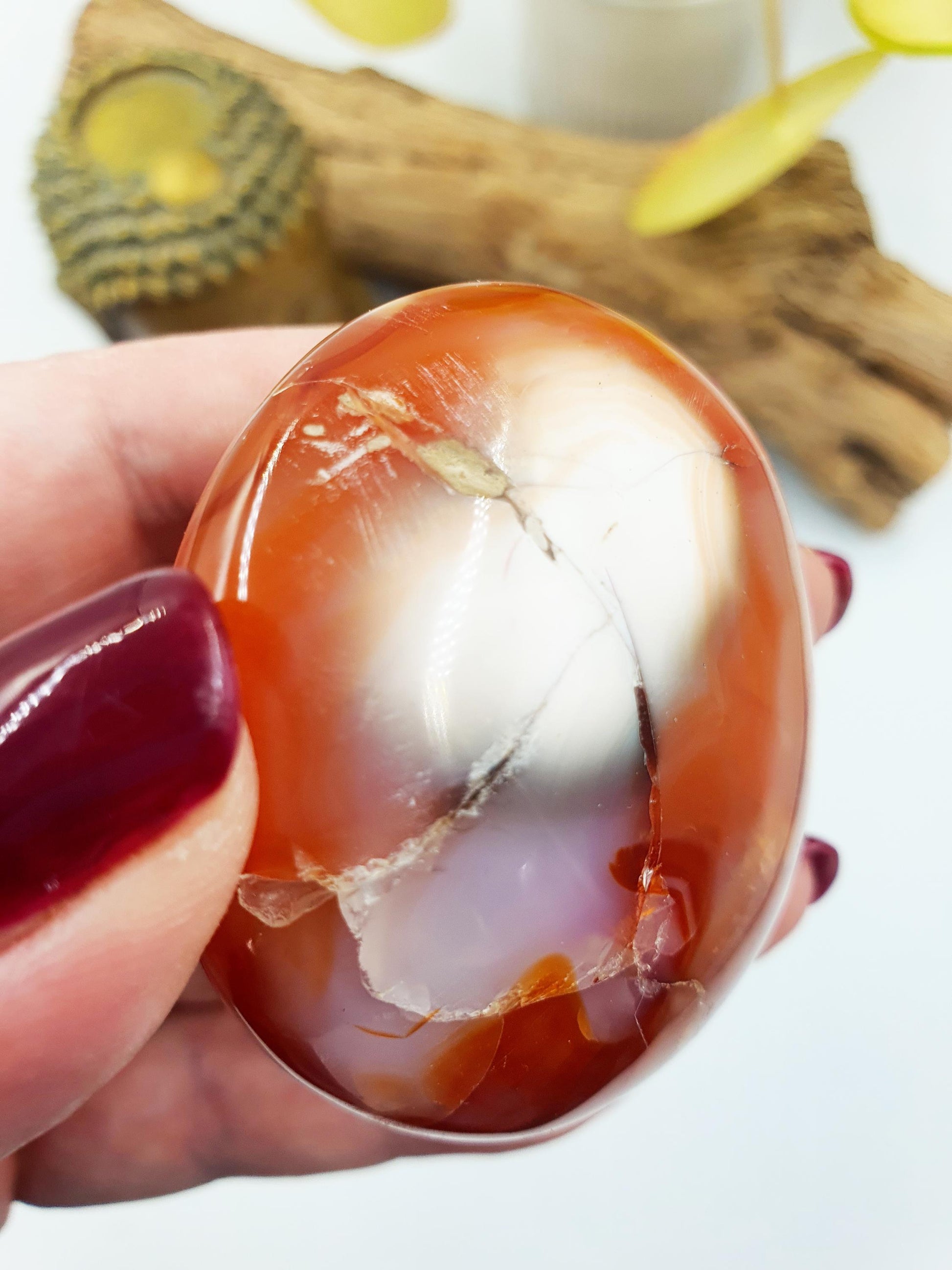 Beautiful Unique Carnelian Palm / Carnelian Palm Stone / Carnelian Pocket Stone / Meditation Palm / Reiki Crystal Palm - 115g