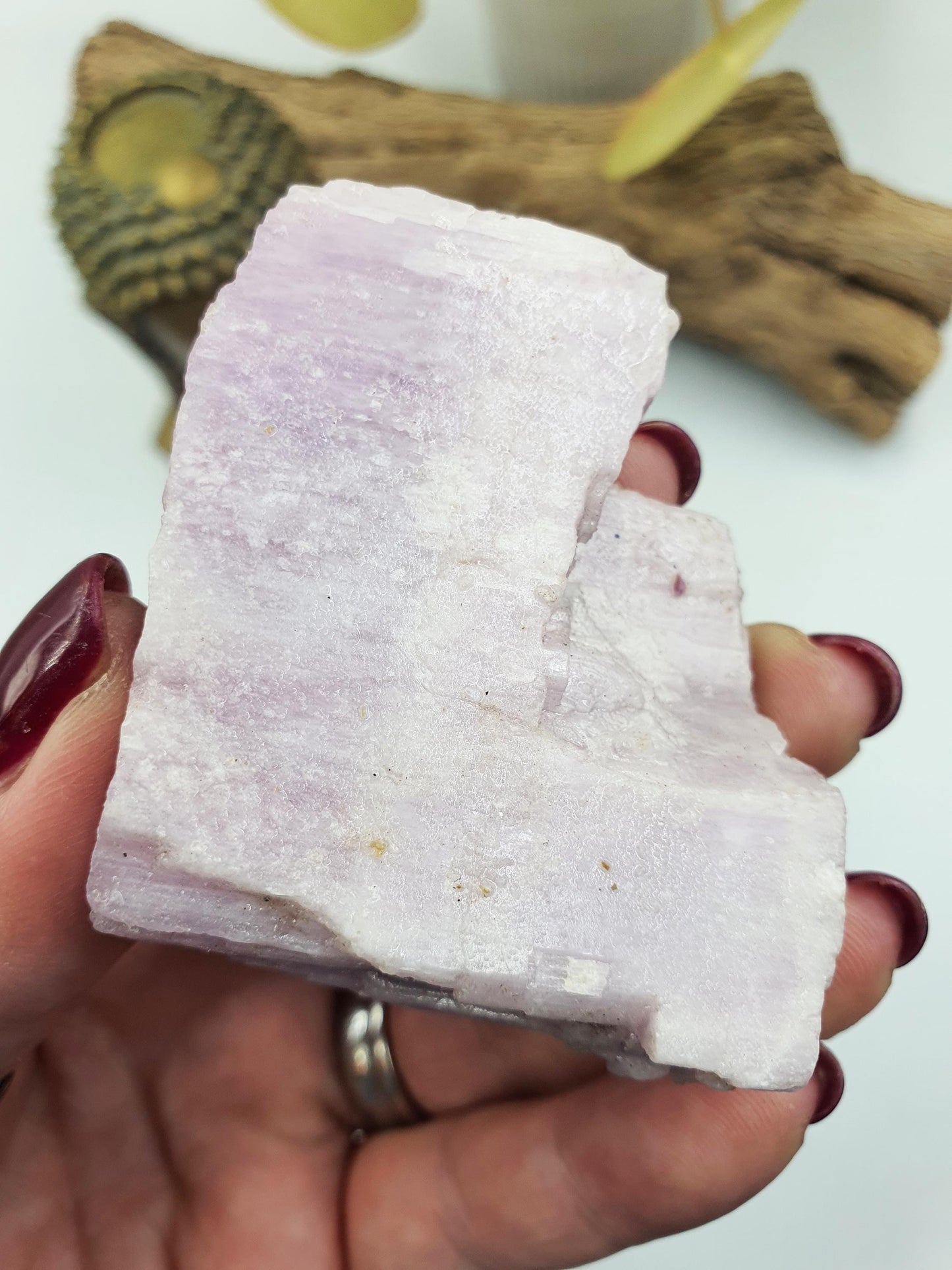 Flashy Raw Kunzite / Natural Kunzite / Kunzite Specimen / Kunzite Chunk / Raw Crystal - 105g