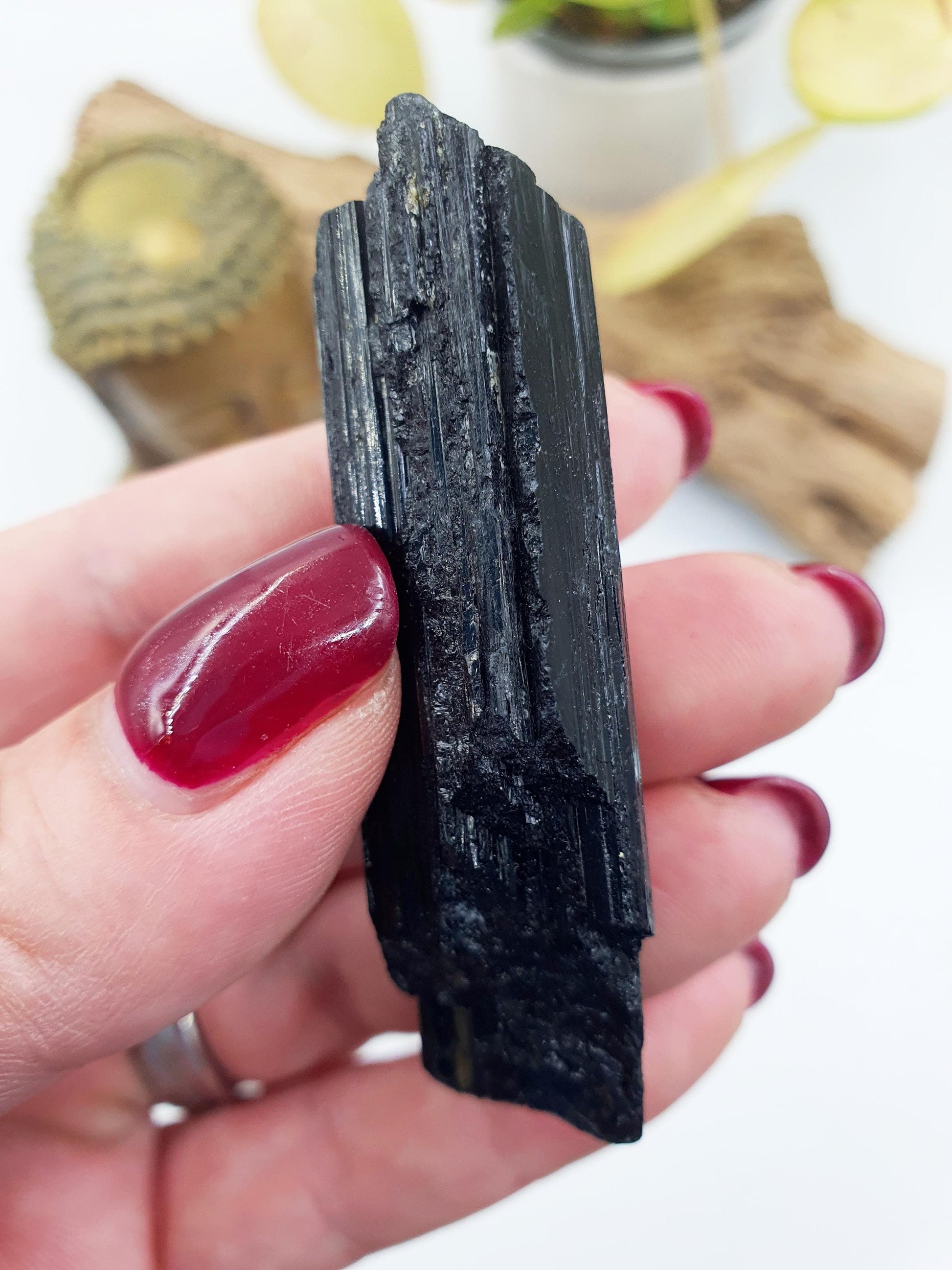 Little Flashy Raw Black Tourmaline / Raw Tourmaline / Raw Crystal / Tourmaline Specimen - 40g