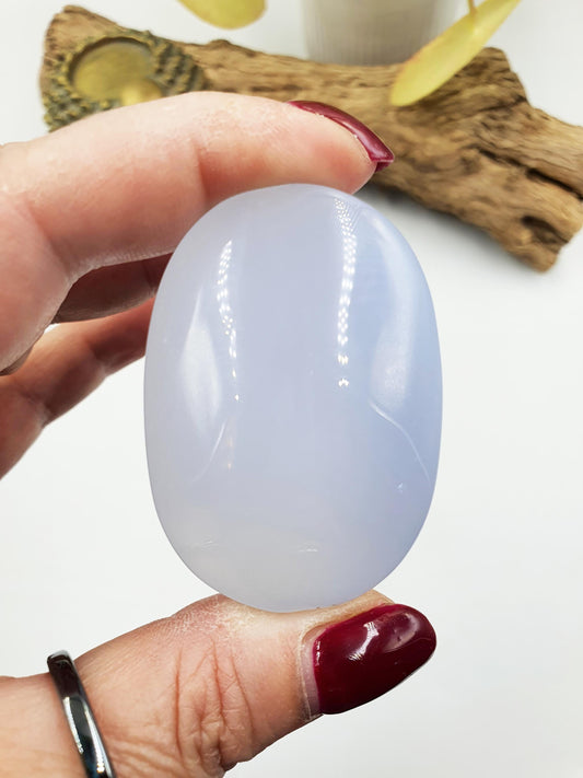 Beautiful Blue Chalcedony Palm/ Chalcedony Palm Stone / Meditation Palm / Reiki Crystal Palm - 75g