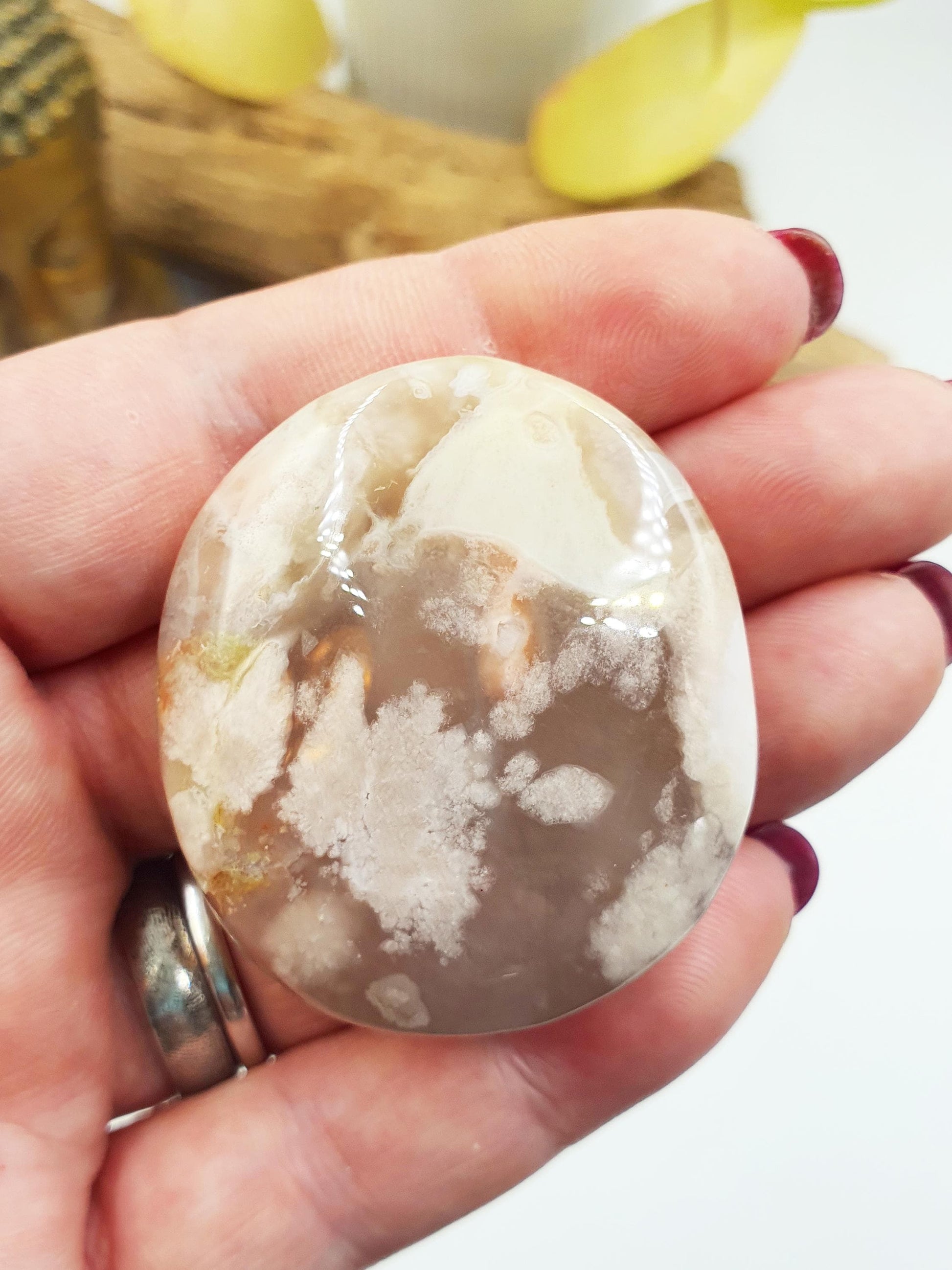 Beautiful Flower Agate Palm / Sakura Palm / Sakura Palm Stone / High Grade Flower Agate Palm Stone / Meditation Palm - 55g