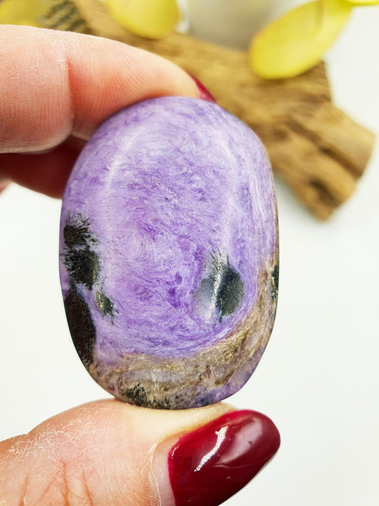 Gorgeous Little Charoite Palm / Charoite Palm Stone / Meditation Palm / Pocket Crystal / Collectors Palm - 35g