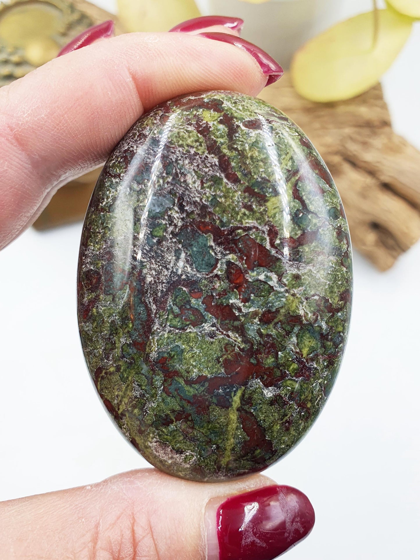 Dragon's Blood Palm / Dragon Blood Palm Stone / Dragon Blood Meditation Palm / Reiki Crystal Palm - 120g