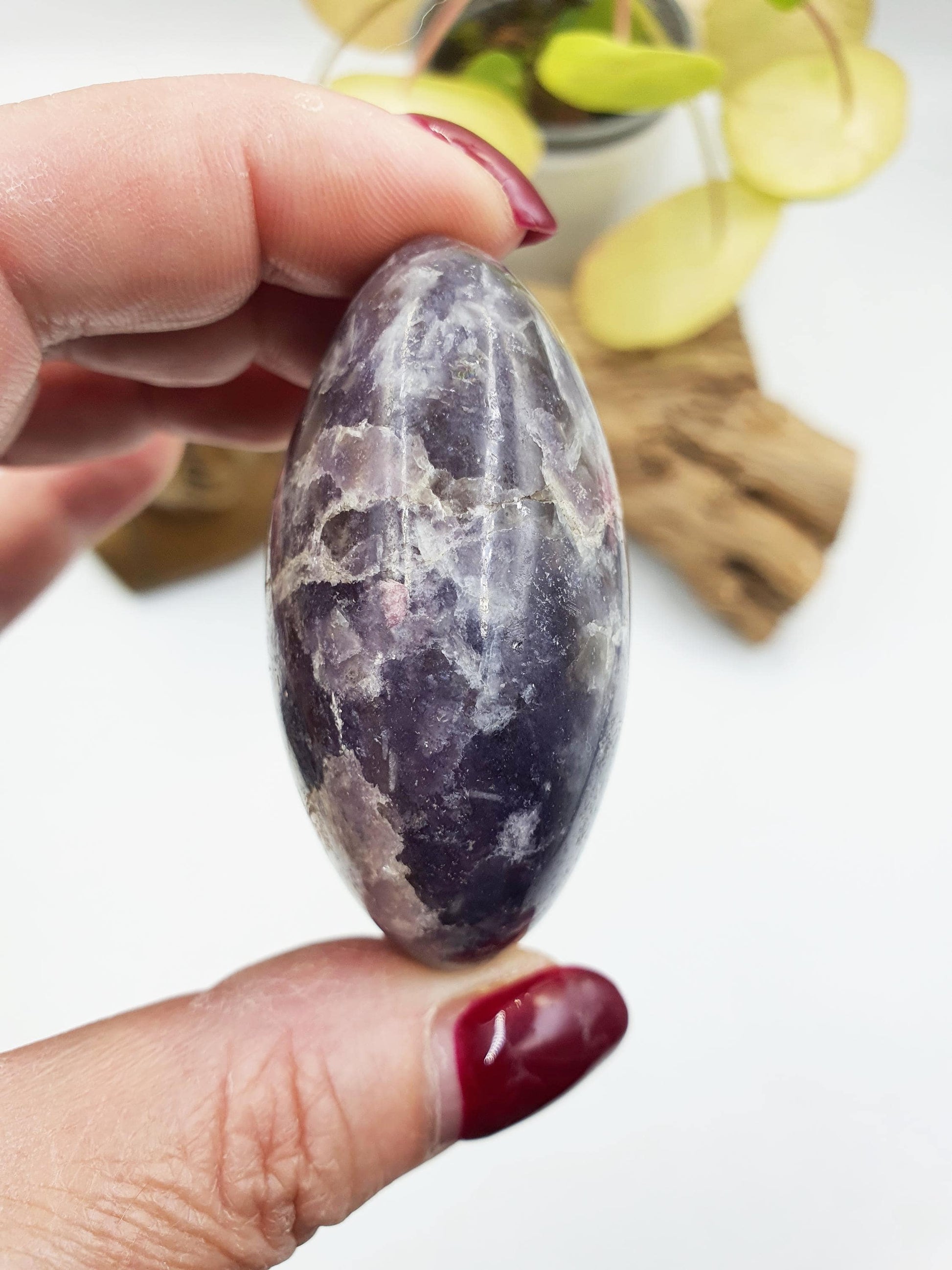 Pretty Unicorn Stone Palm / Unicorn Palm Stone / Pegmatite Palm / Pocket Crystal / Meditation Palm / Reiki Crystal Palm - 115g