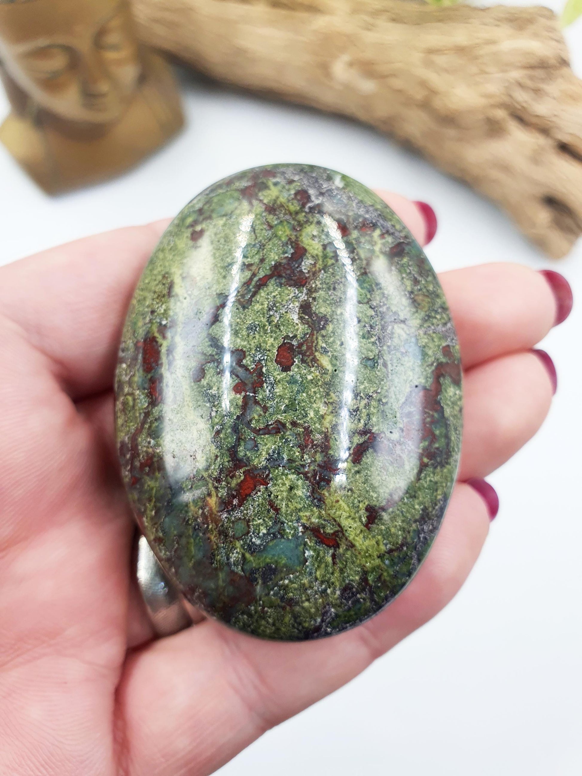 Dragon's Blood Palm / Dragon Blood Palm Stone / Dragon Blood Meditation Palm - 115g