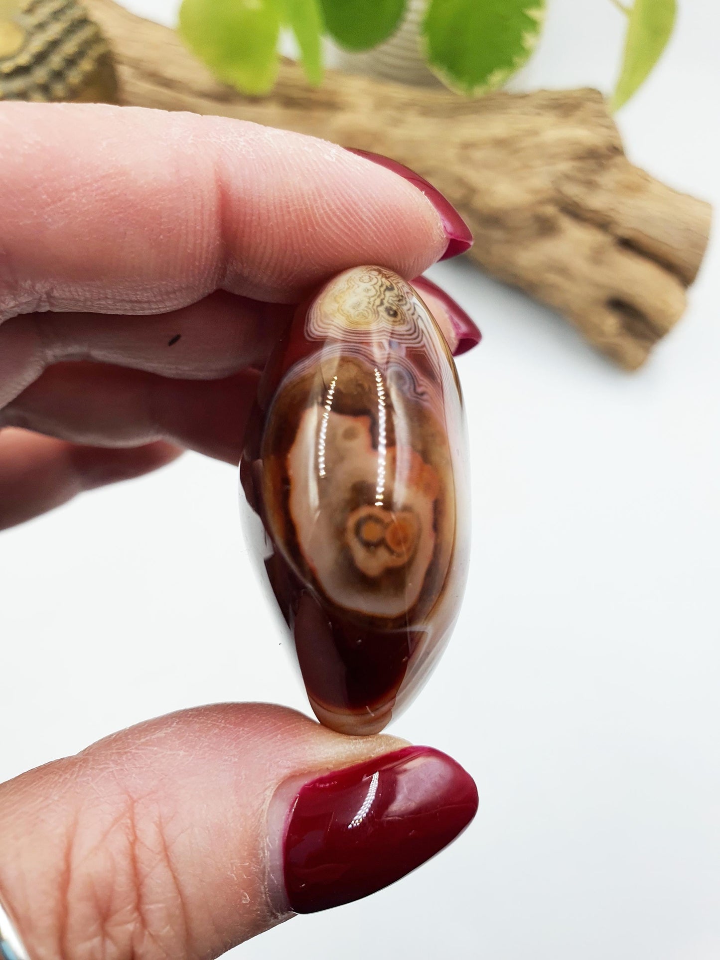 Beautiful Sardonyx Palm / Sardonyx Palm Stone / Healing Palm / Meditation Palm / Reiki Crystal Palm - 50g