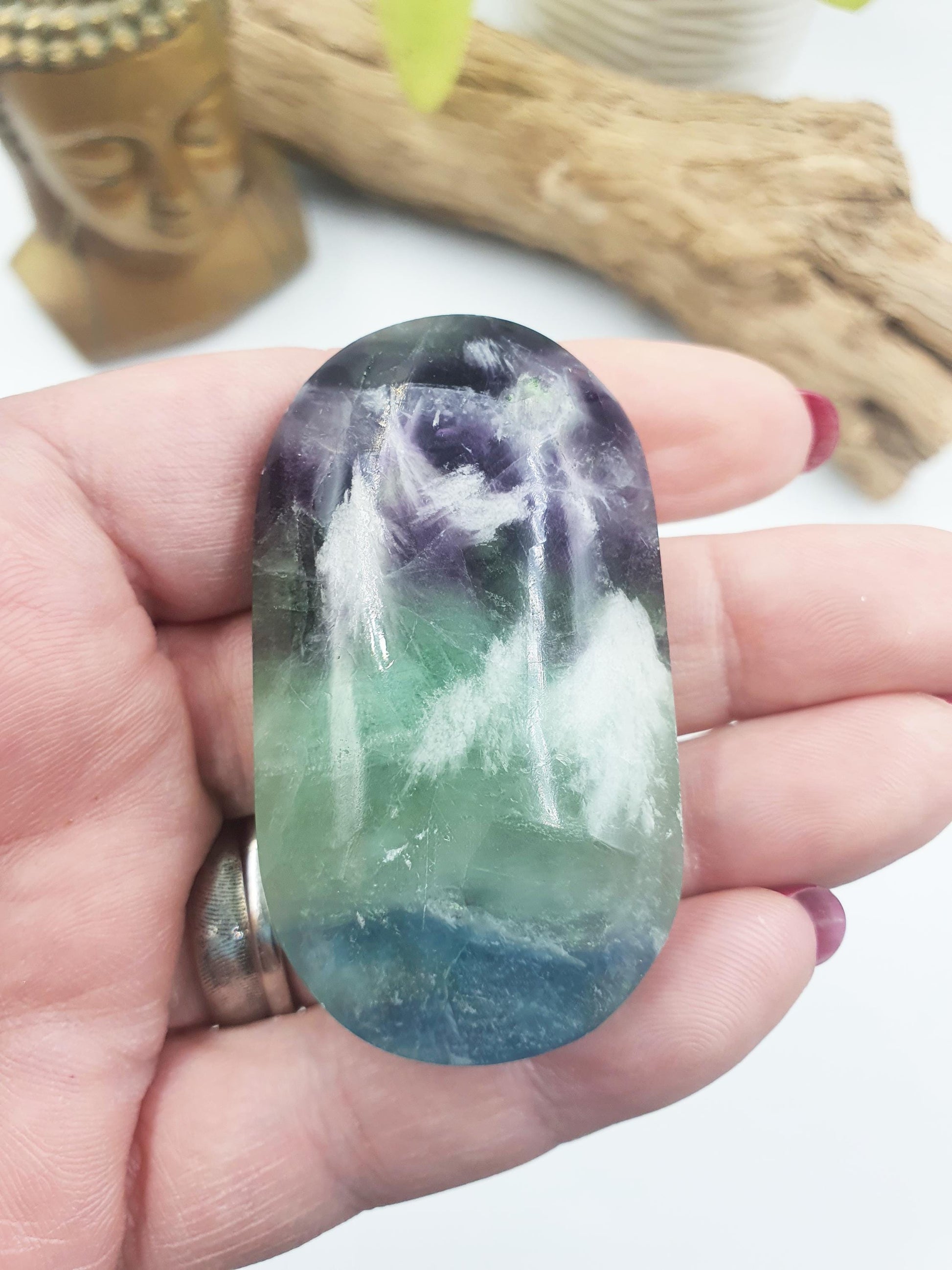 Feather Fluorite Palm / Feather Fluorite Palm Stone / Fluorite Palmstone / Meditation Palm - 60g