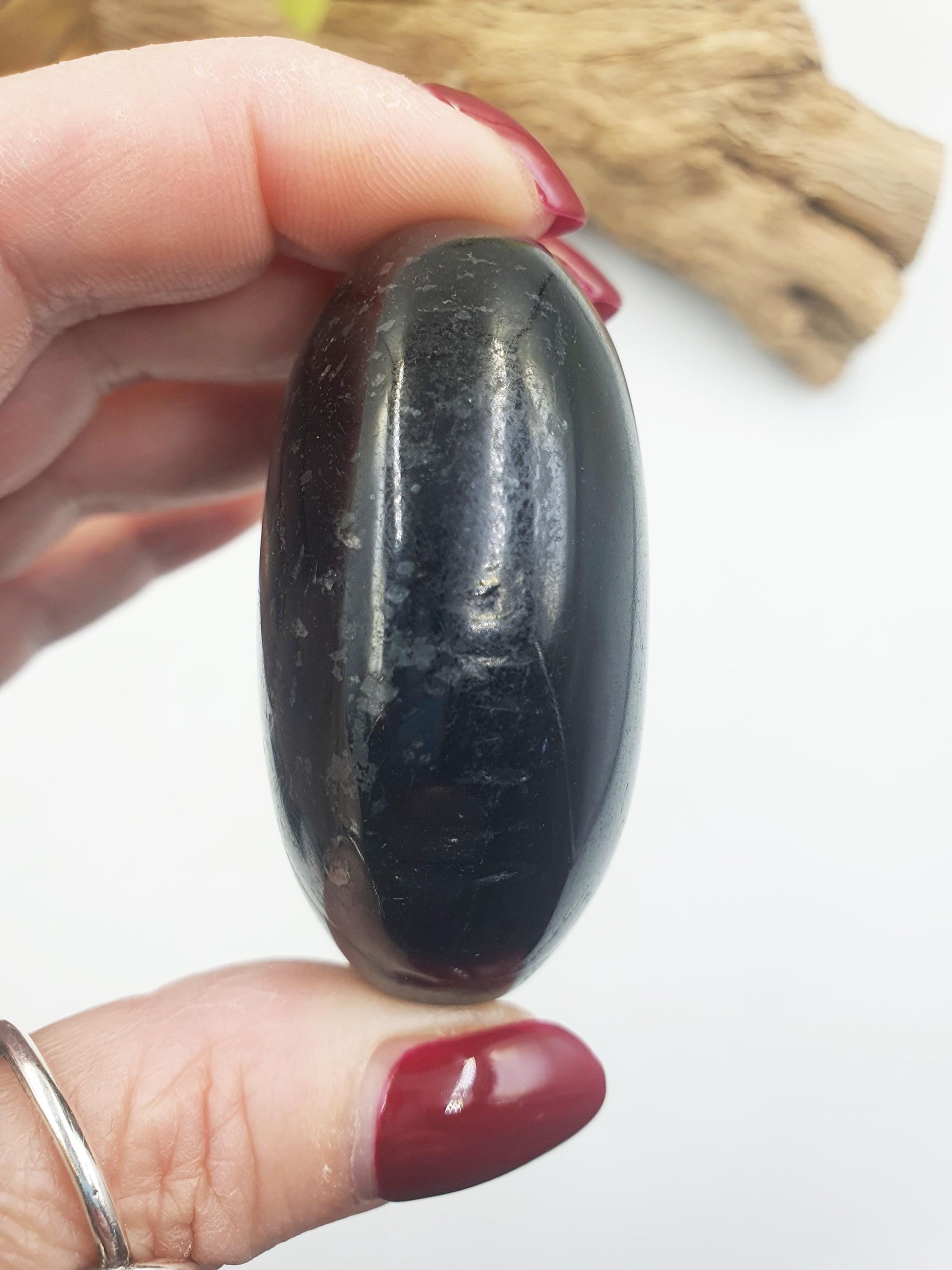 Large Black Tourmaline Palm / Tourmaline Palmstone / Meditation Palm / Reiki Crystal Palm - 155g