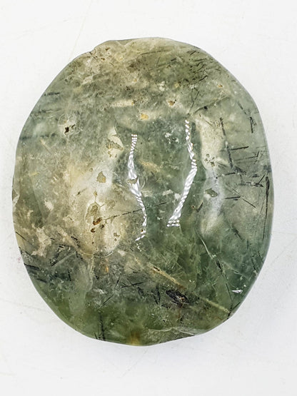 Pretty Prehnite Palm / Prehnite Palm Stone / Prehnite Pocket Stone / Palm Stones / Meditation Palm - 80g