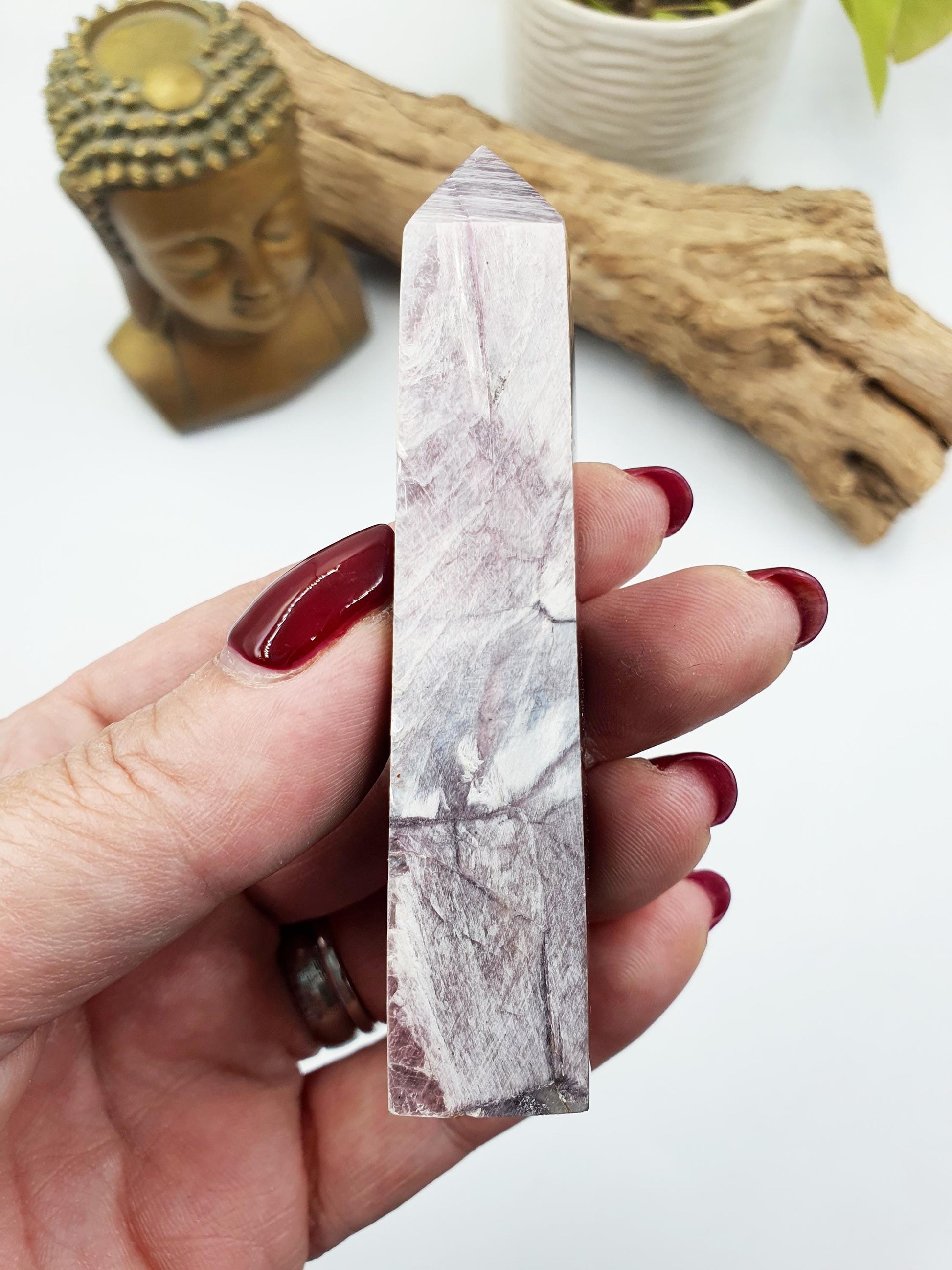 Flashy Purple Mica Point / Purple Mica Tower / Lepidolite Point / Purple Mica Obelisk / Healing Tower - 75g