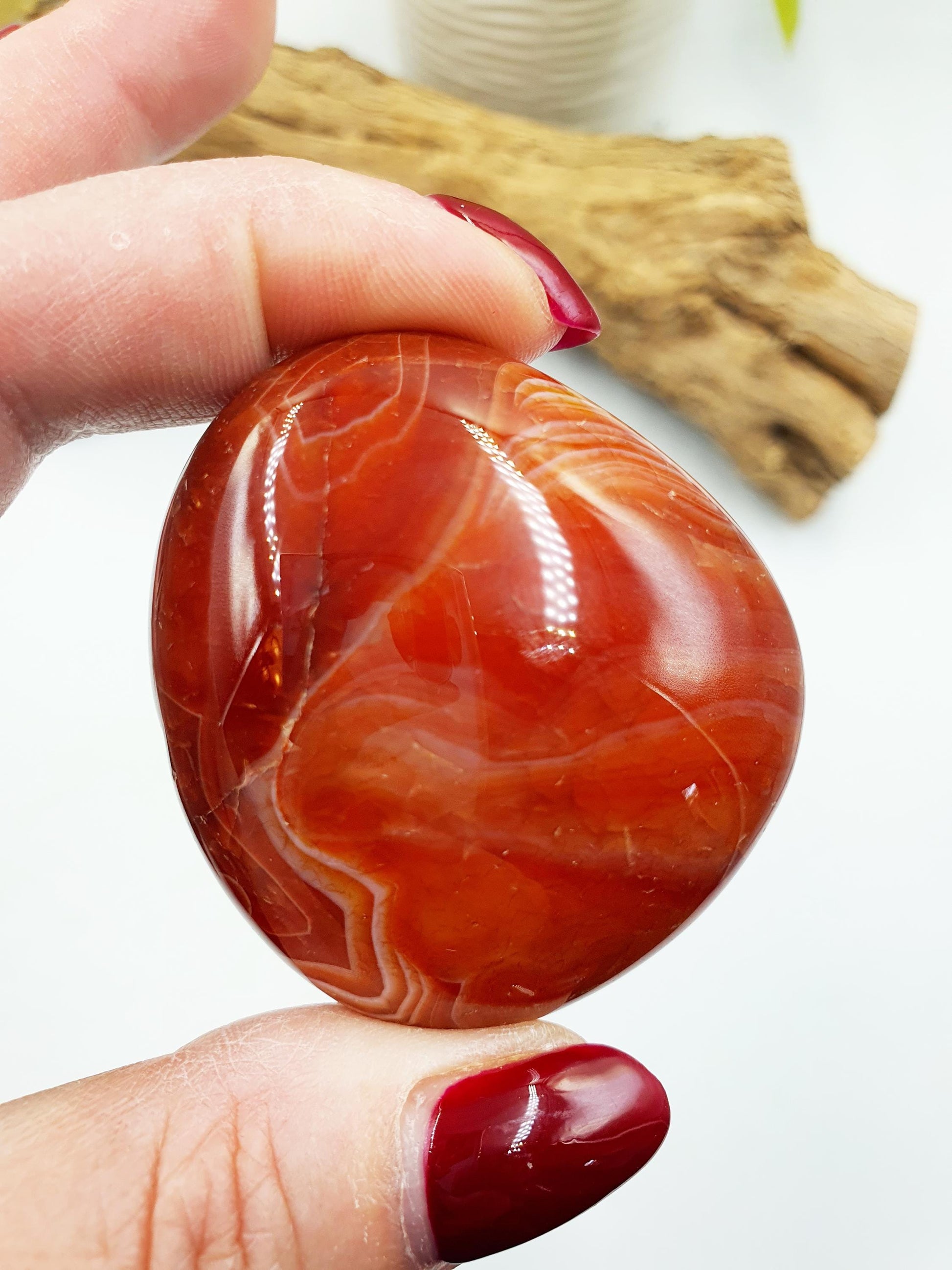 Beautiful Carnelian Palm / Carnelian Palm Stone / Carnelian Pocket Stone / Meditation Palm / Reiki Crystal Palm - 85g