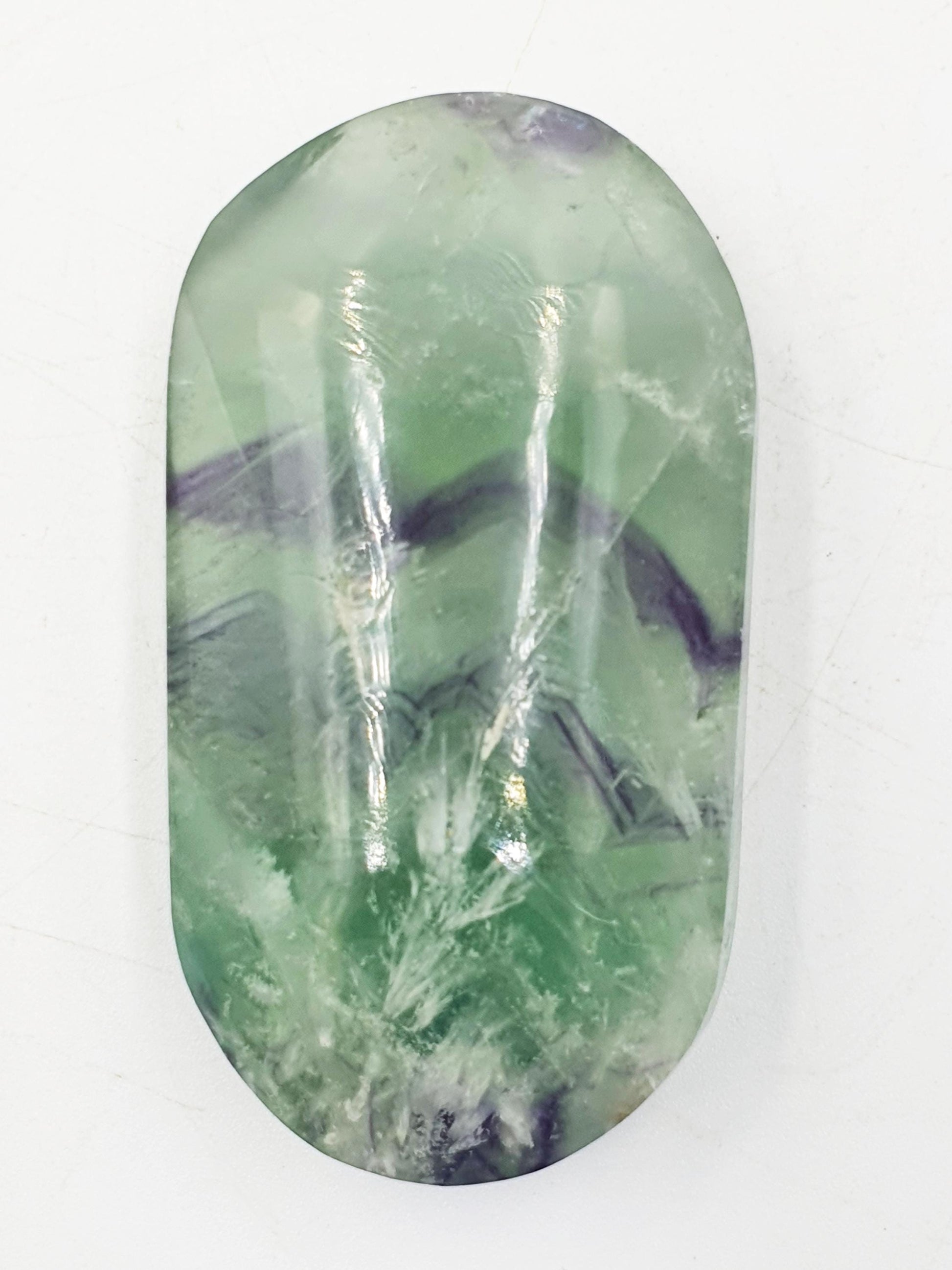 Pretty Fluorite Palm / Feather Fluorite Palm Stone / Fluorite Palmstone / Meditation Palm - 105g