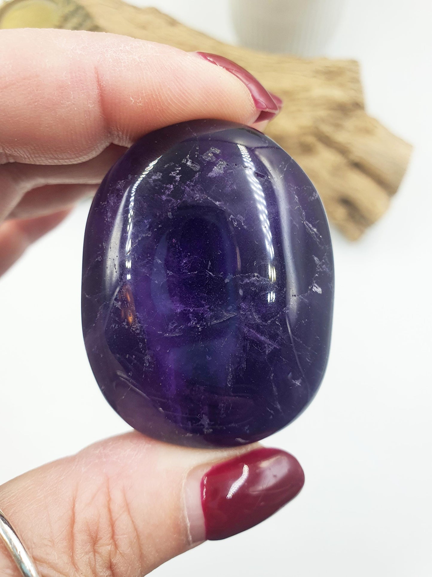 Amethyst Palm / Amethyst Palm Stone / Amethyst Pocket Stone / Crystal Healing / Meditation Palm - 75g