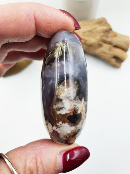 Beautiful Blue Flower Agate Palm / Sakura Agate Palm Stone / Blue Flower Agate Crystal / Meditation Palm / Reiki Crystal Palm - 110g