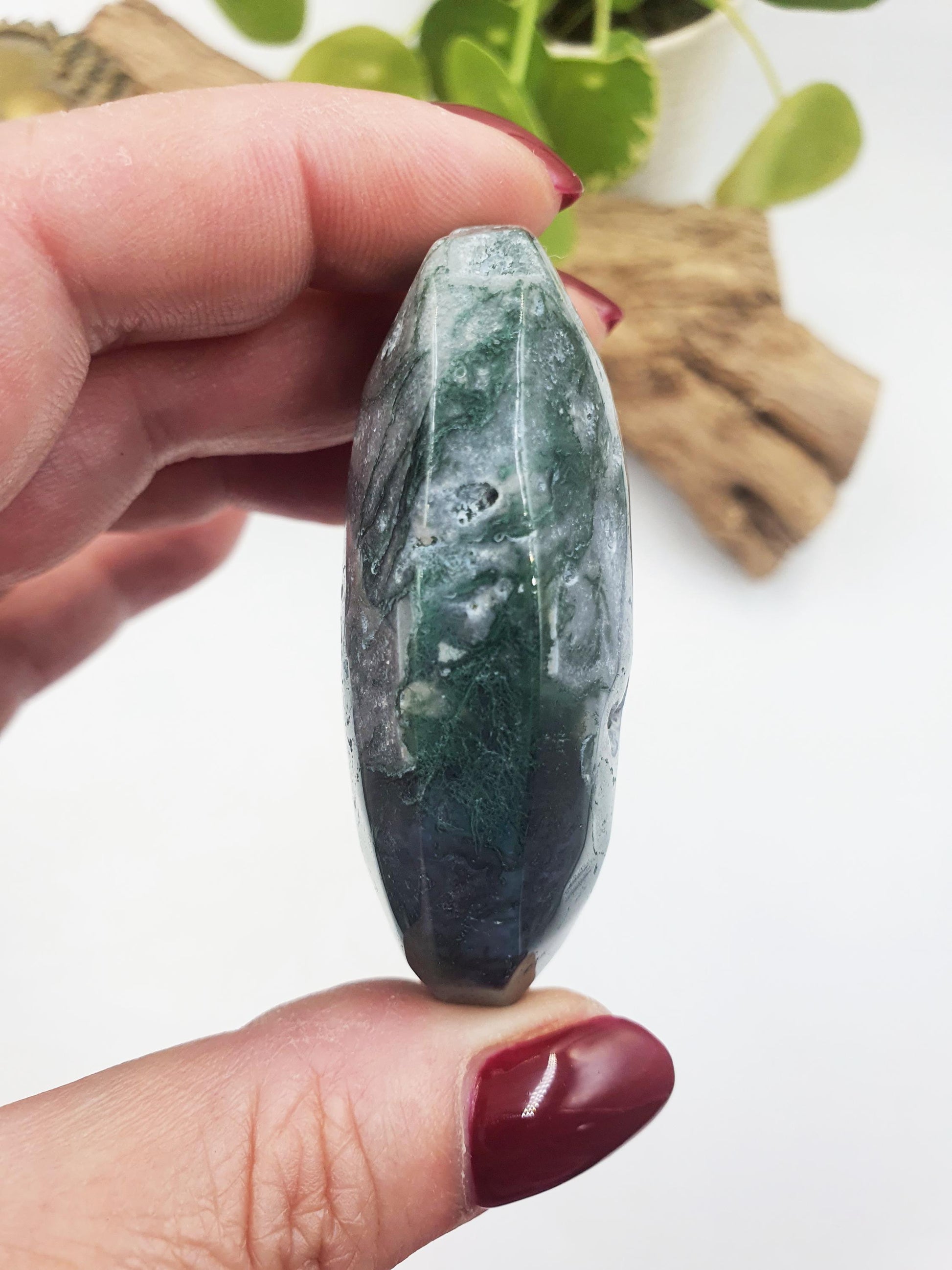 Drusy Moss Agate Palm / Moss Agate Palm Stone / Meditation Palm / Reiki Crystal Palm - 80g