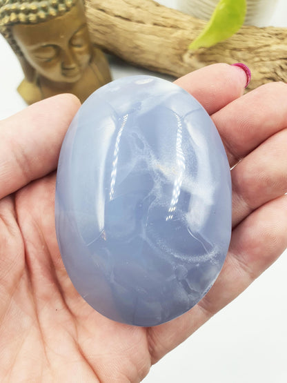Beautiful Blue Chalcedony Palm / Chalcedony Palm Stone / Meditation Palm / Reiki Crystal Palm / Rare Palm - 150g
